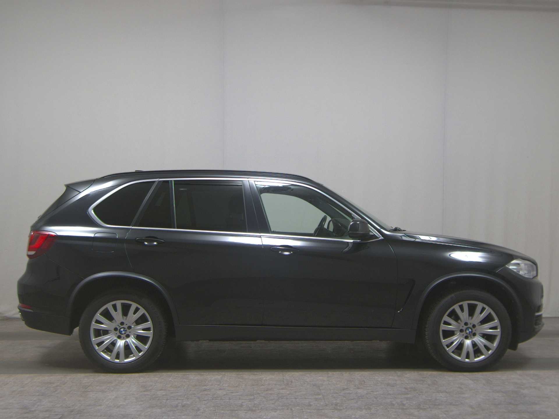 BMW X5 xDrive25d Leder Navi HiFi Xenon 4xShz AHK RFK