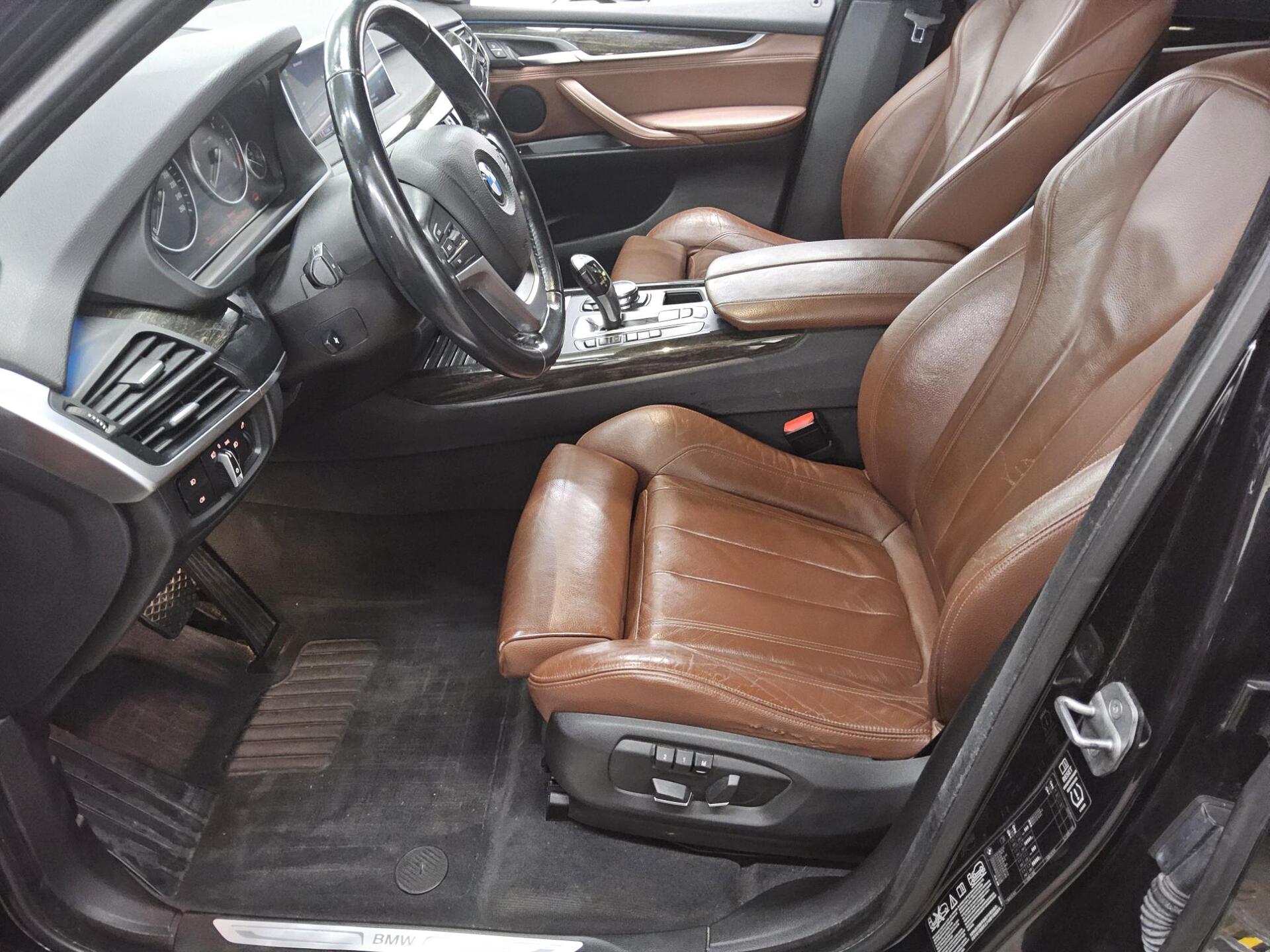 BMW X5 xDrive25d Leder Navi HiFi Xenon 4xShz AHK RFK 8