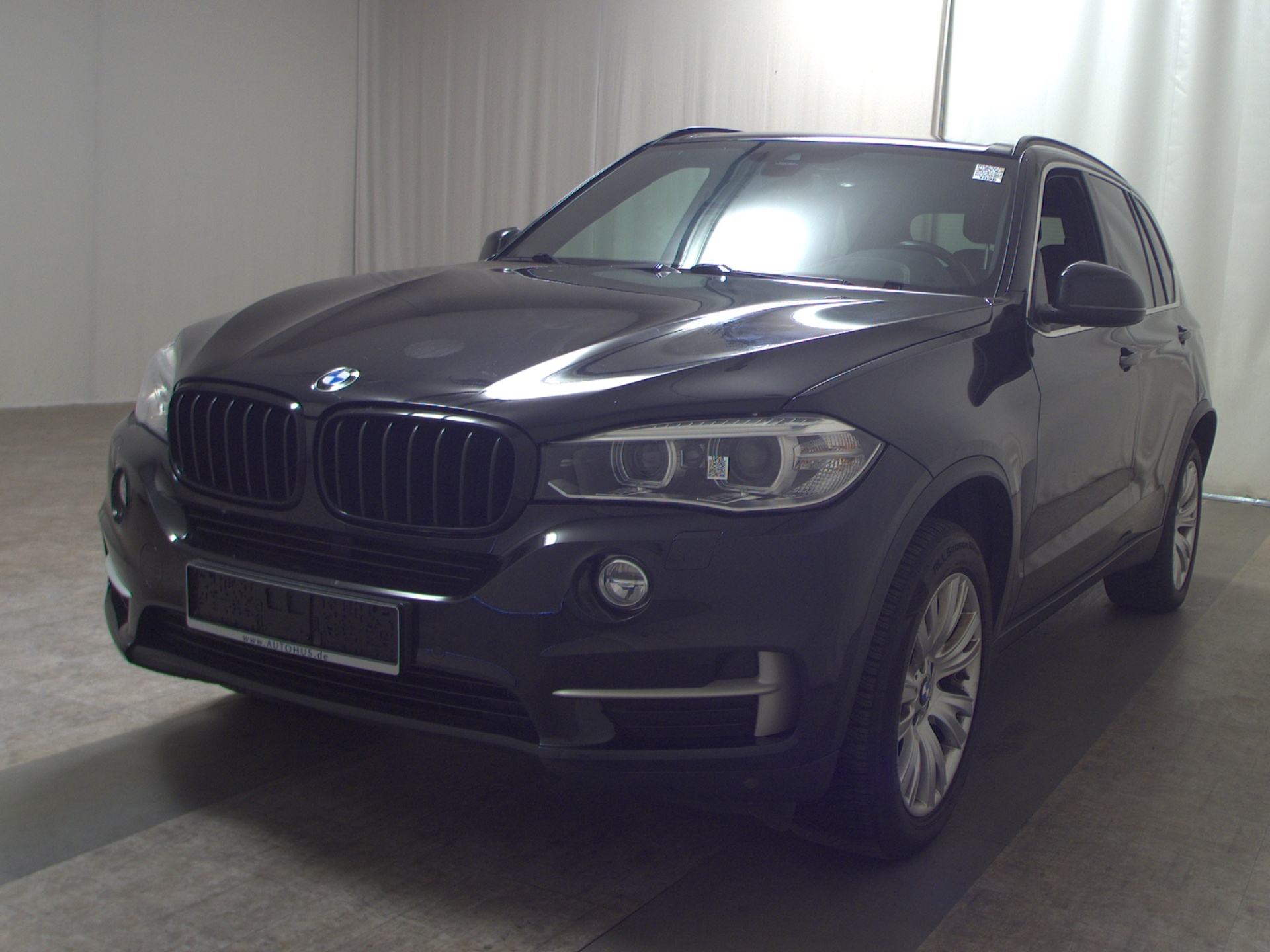 BMW X5 xDrive25d Leder Navi HiFi Xenon 4xShz AHK RFK 2