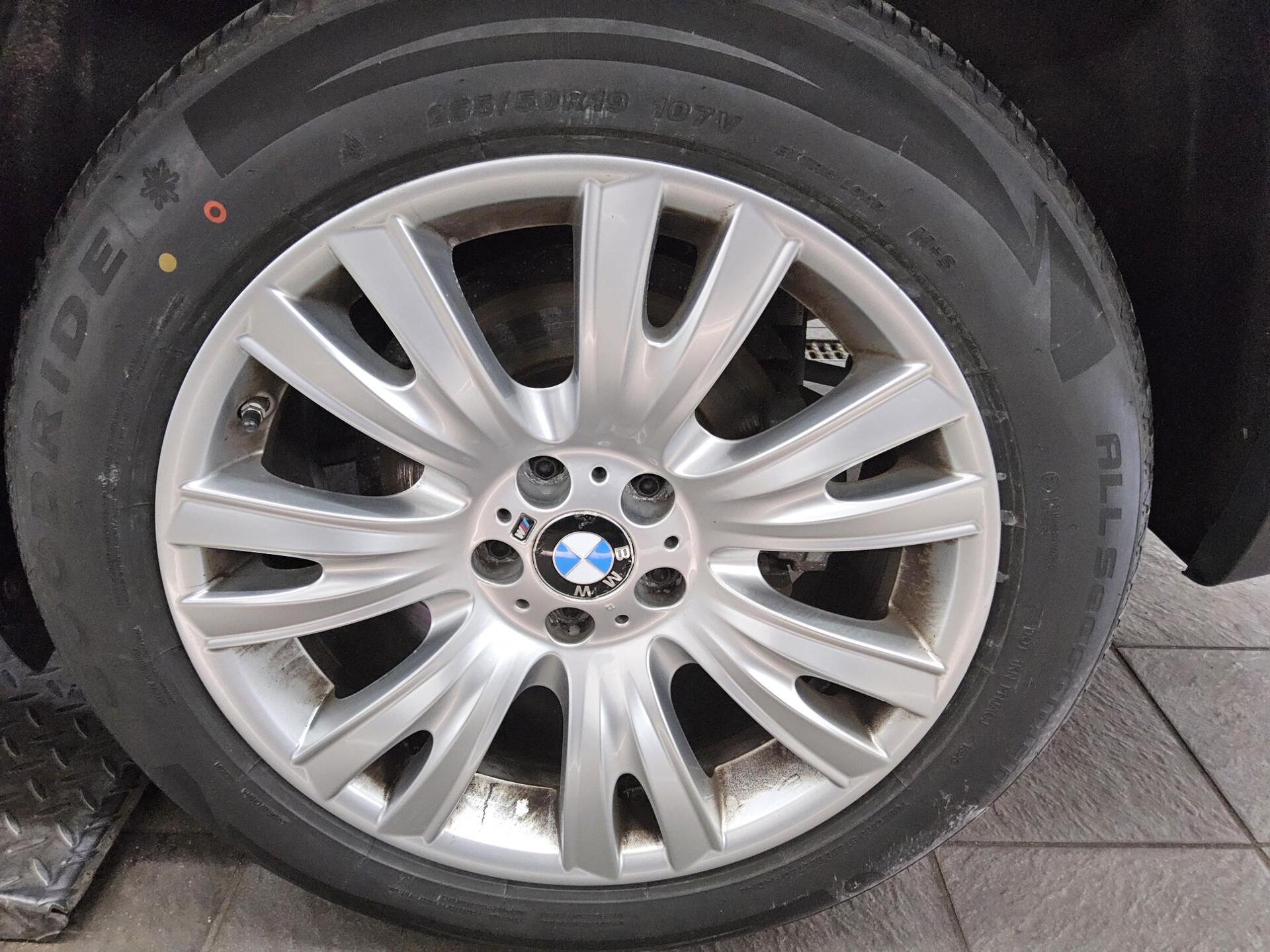 BMW X5 xDrive25d Leder Navi HiFi Xenon 4xShz AHK RFK 10