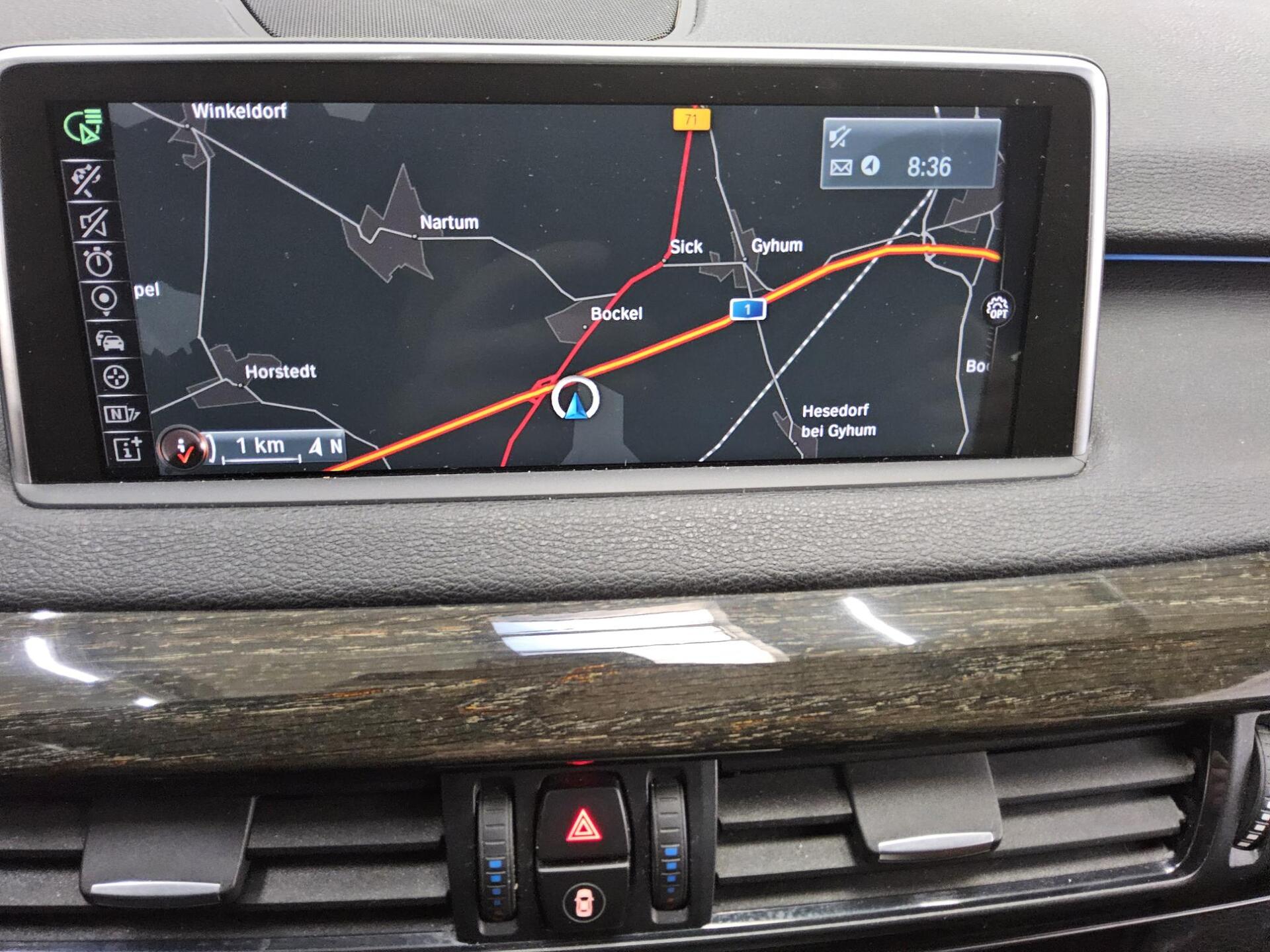 BMW X5 xDrive25d Leder Navi HiFi Xenon 4xShz AHK RFK 7