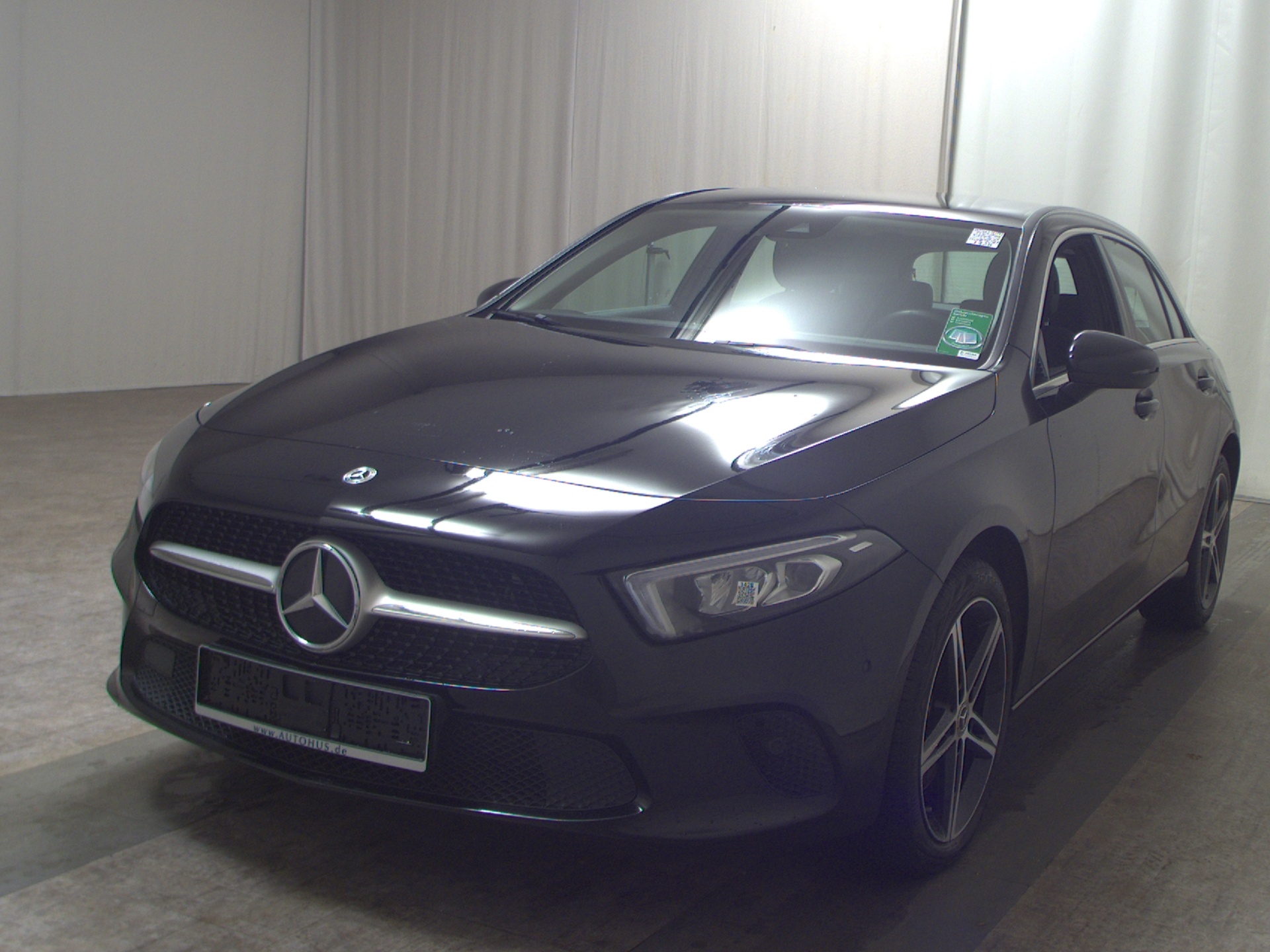 Mercedes-Benz A 250 e Progressive T-Leder Navi LED Sound MBUX+ 2