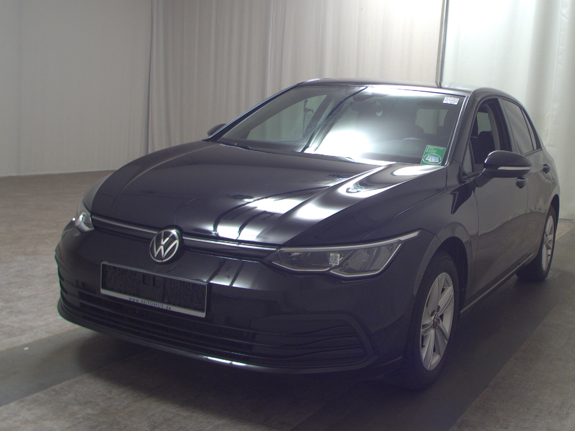 Volkswagen Golf-8 2.0 TDI Life Navi SHZ RfK 2