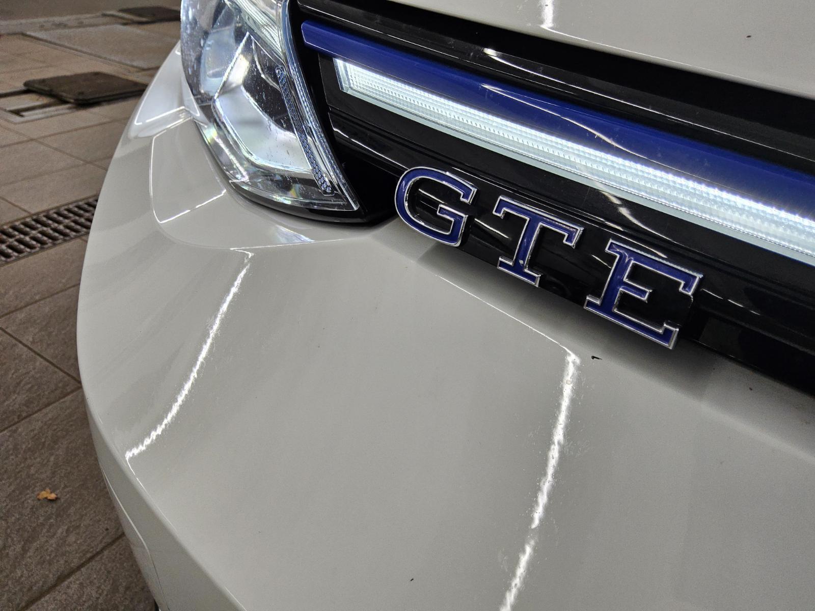 Volkswagen Golf-8 GTE 1.4 TSI eHybrid Navi LED DC PDC 12