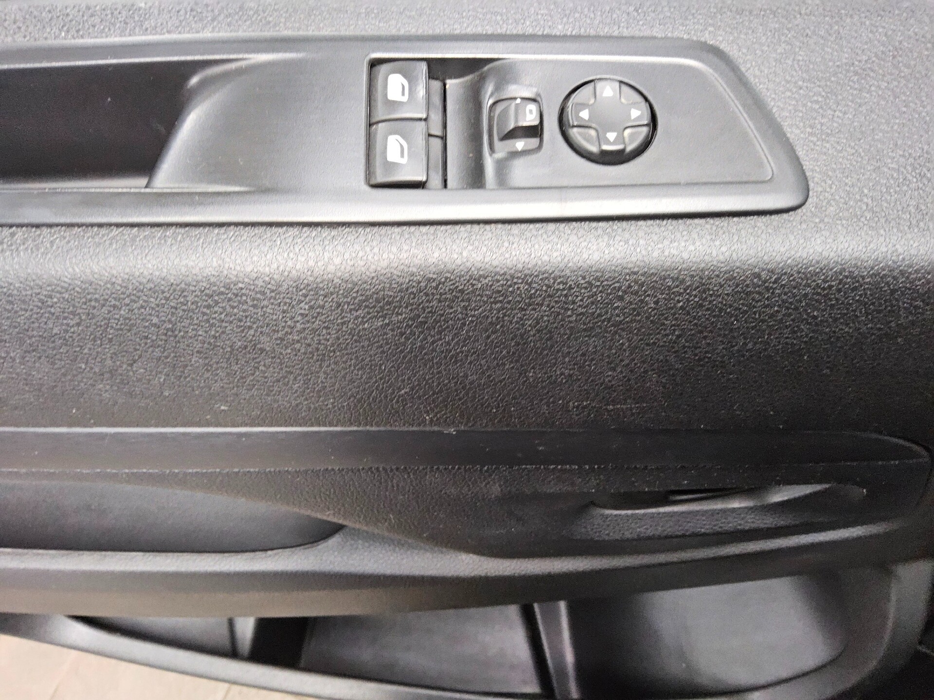 Toyota Proace 2.0 D-4D 9-Sitzer Klima Bluetooth 9