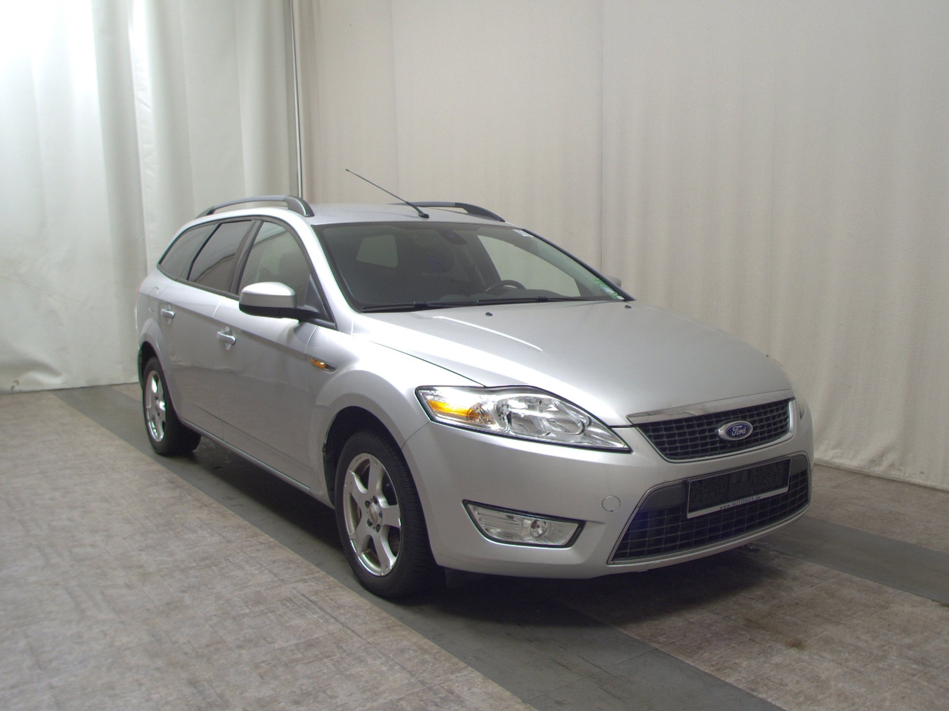 Ford Mondeo Turnier 2.0 TDCi Trend AHK Navi SHZ 3