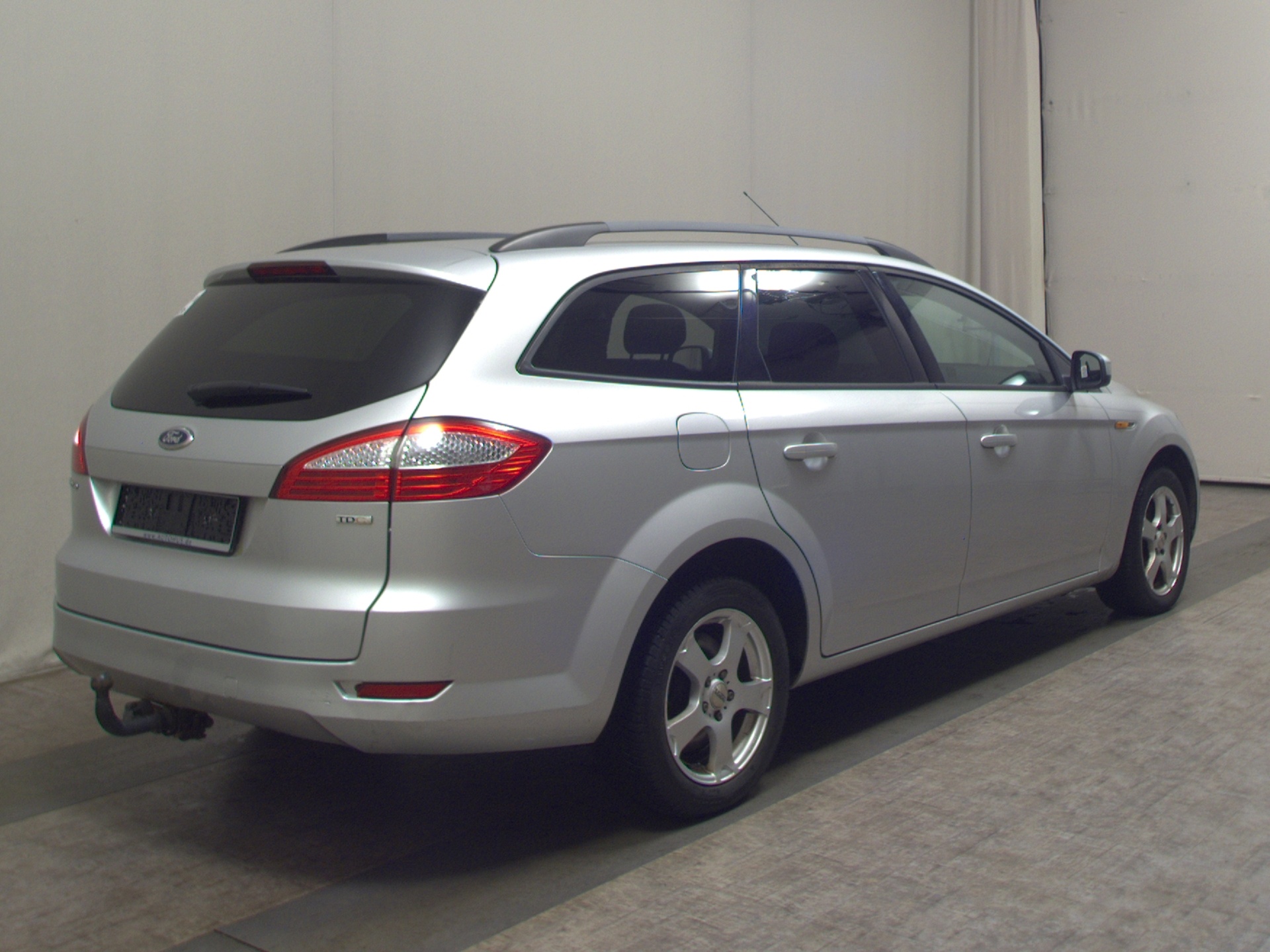 Ford Mondeo Turnier 2.0 TDCi Trend AHK Navi SHZ 4