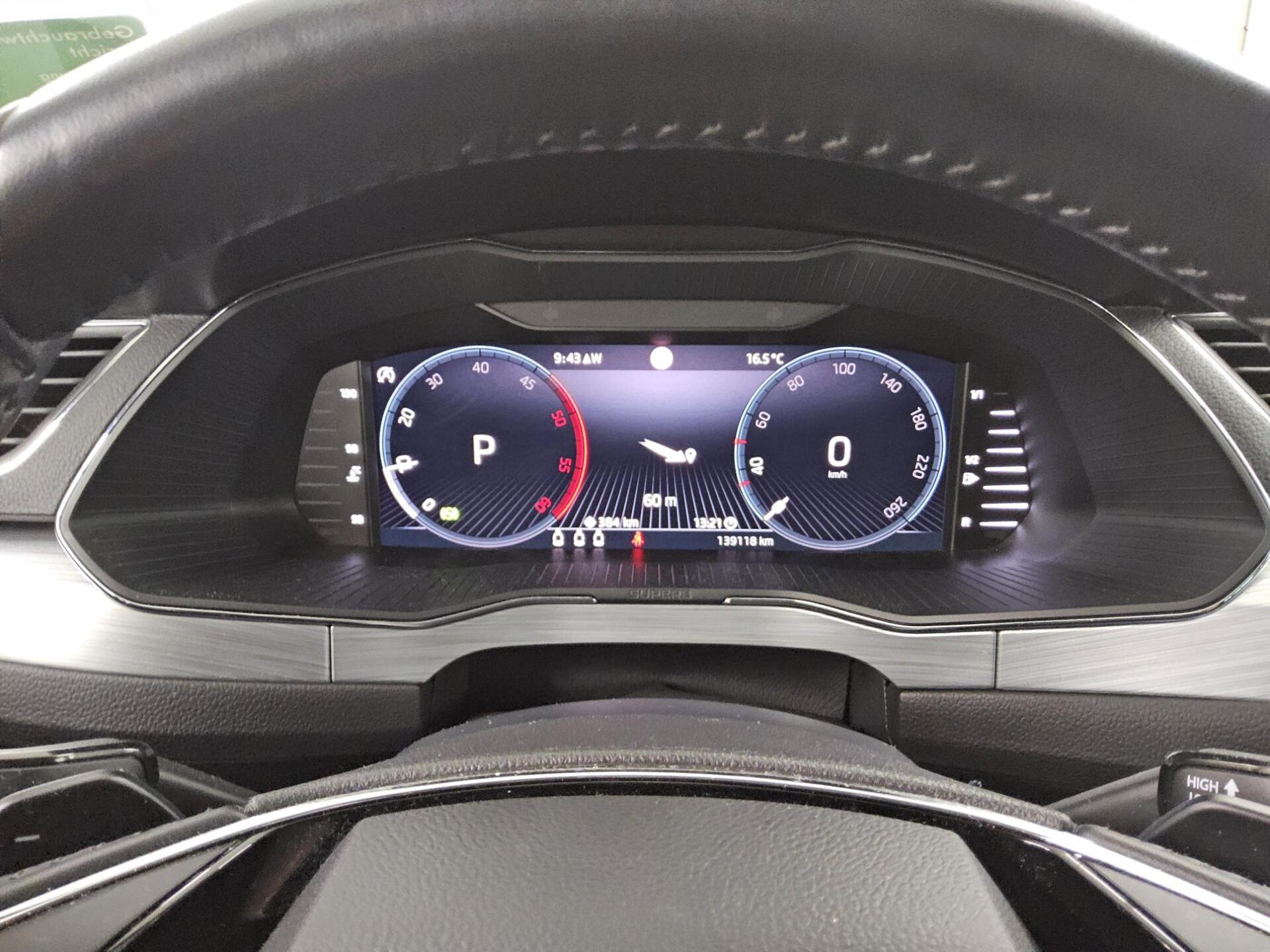 Skoda Superb Kombi 2.0 TDI Ambition Navi LED vc ACC 8