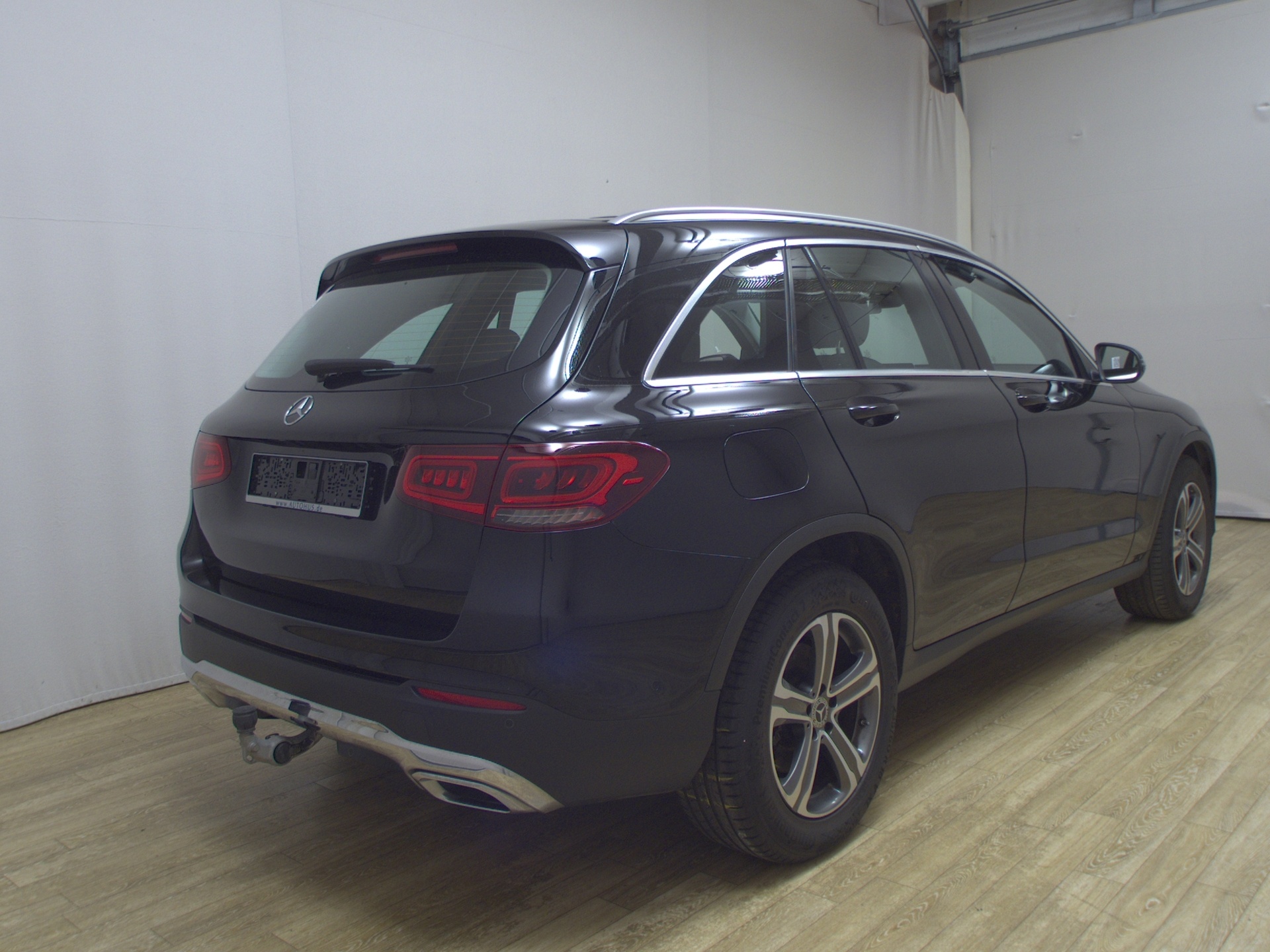 Mercedes-Benz GLC 200 4M Leder Navi LED AHK 4