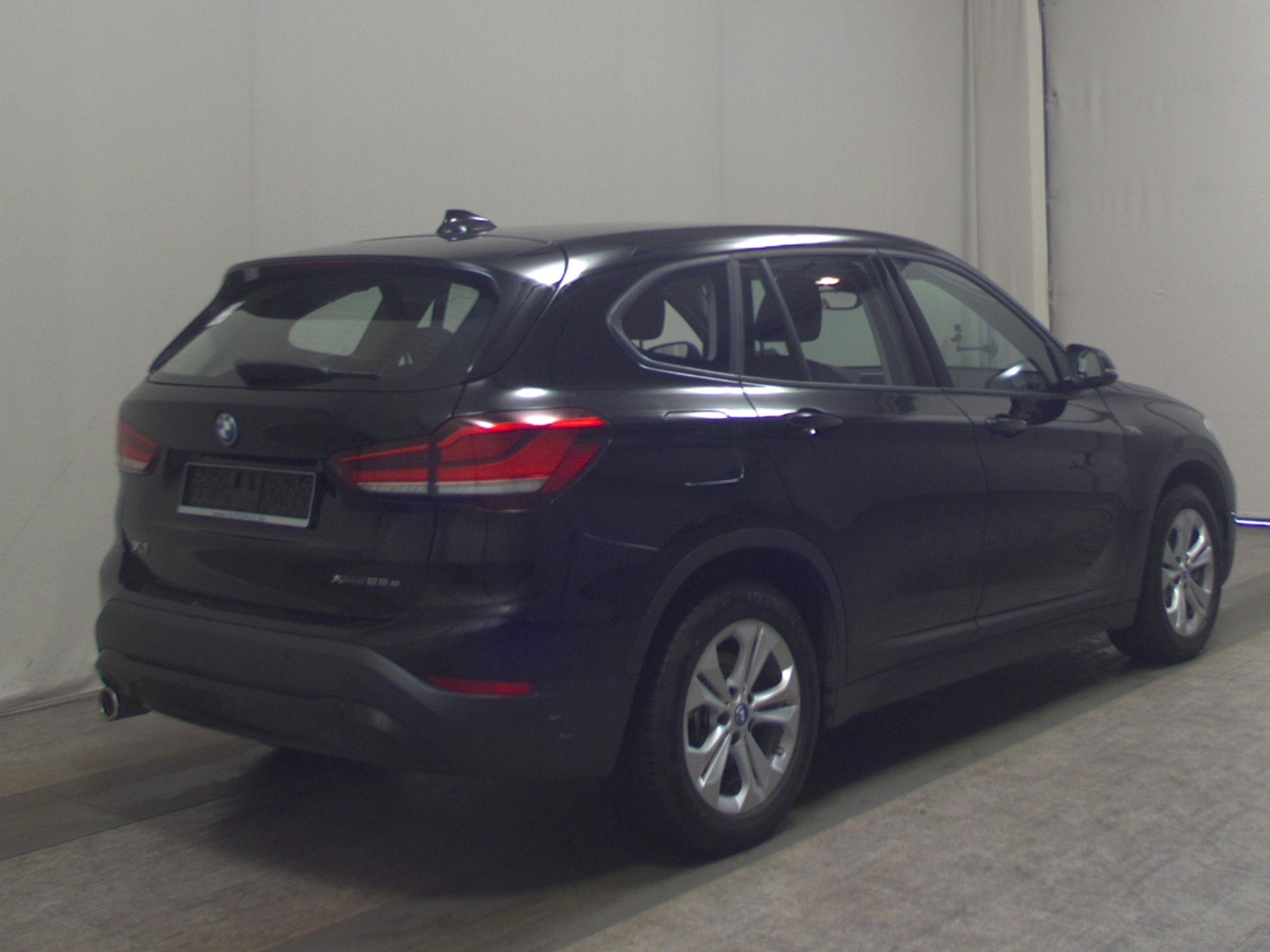 BMW X1 xDrive25e Advantage Navi LED PDC 4