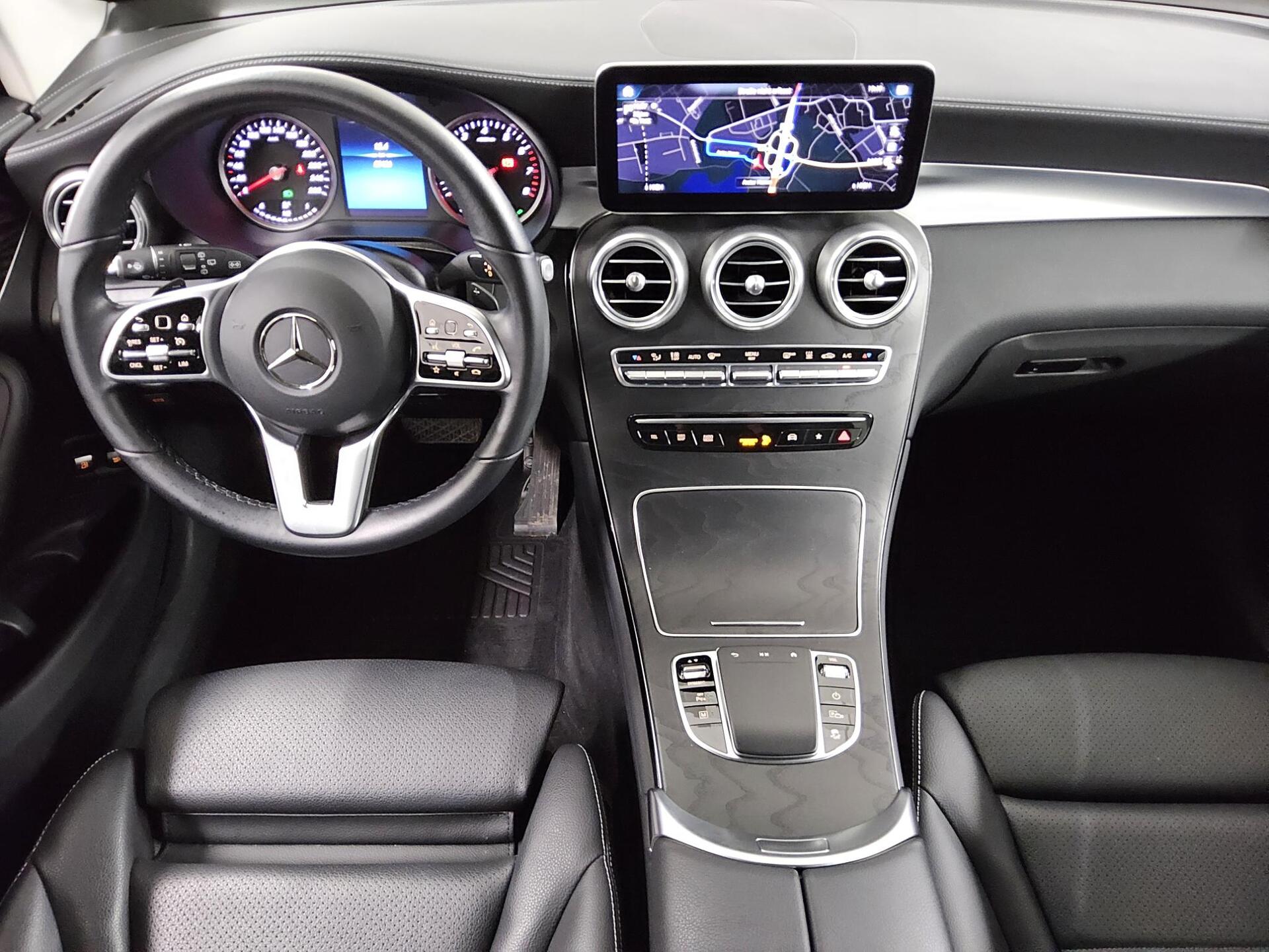 Mercedes-Benz GLC 300 e 4M Off-Road Leder Navi LED AHK RfK 5