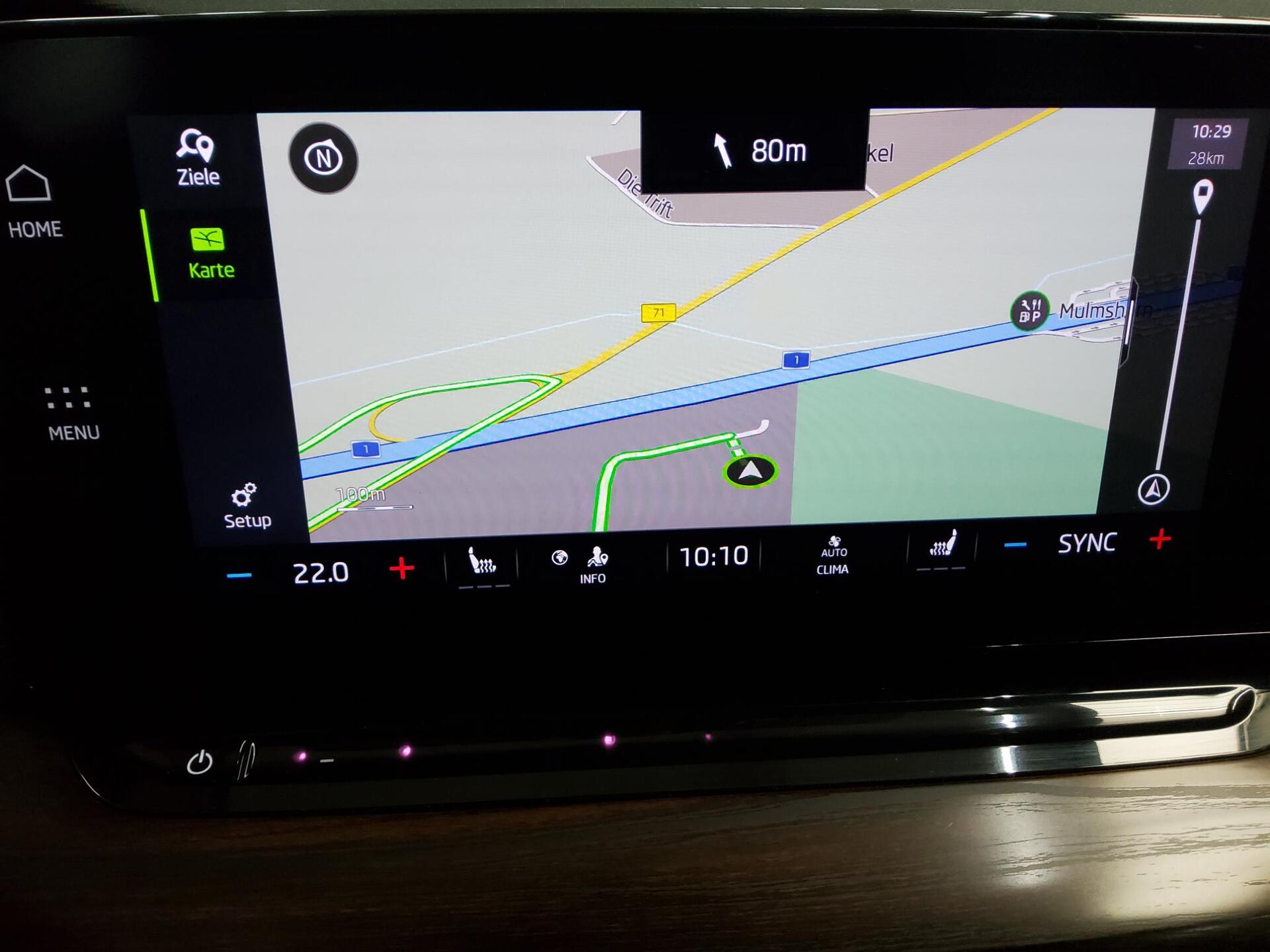 Skoda Octavia Kombi 2.0 TDI 4x4 Scout Navi vc HuD AHK 7