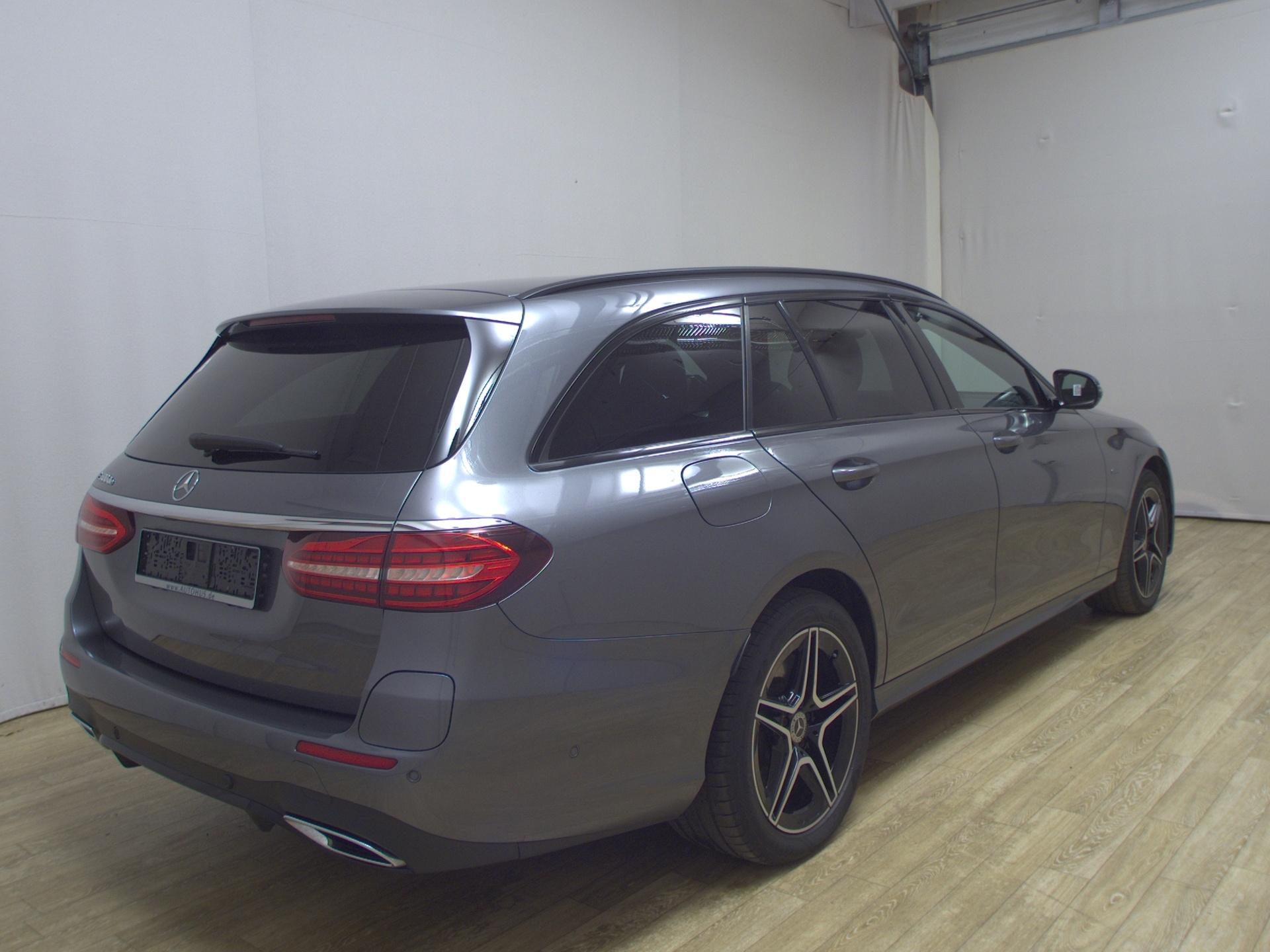 Mercedes-Benz E 300 T de AMG-Line Night Navi Widescreen Burm 4