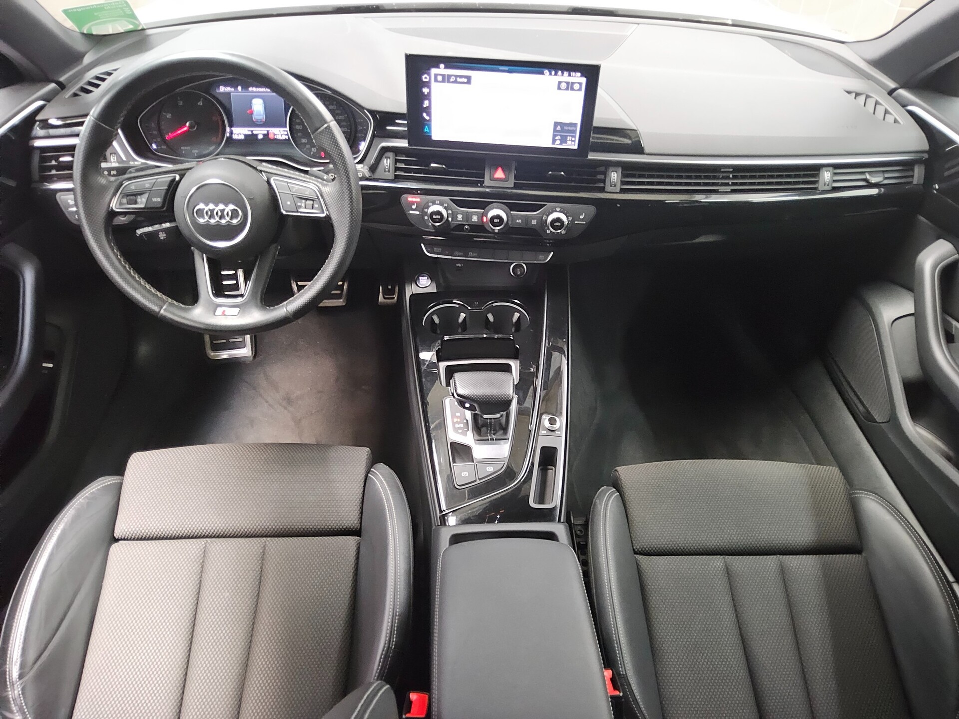 Audi A4 Avant 40 TDI S-Line T-Leder Navi LED 5