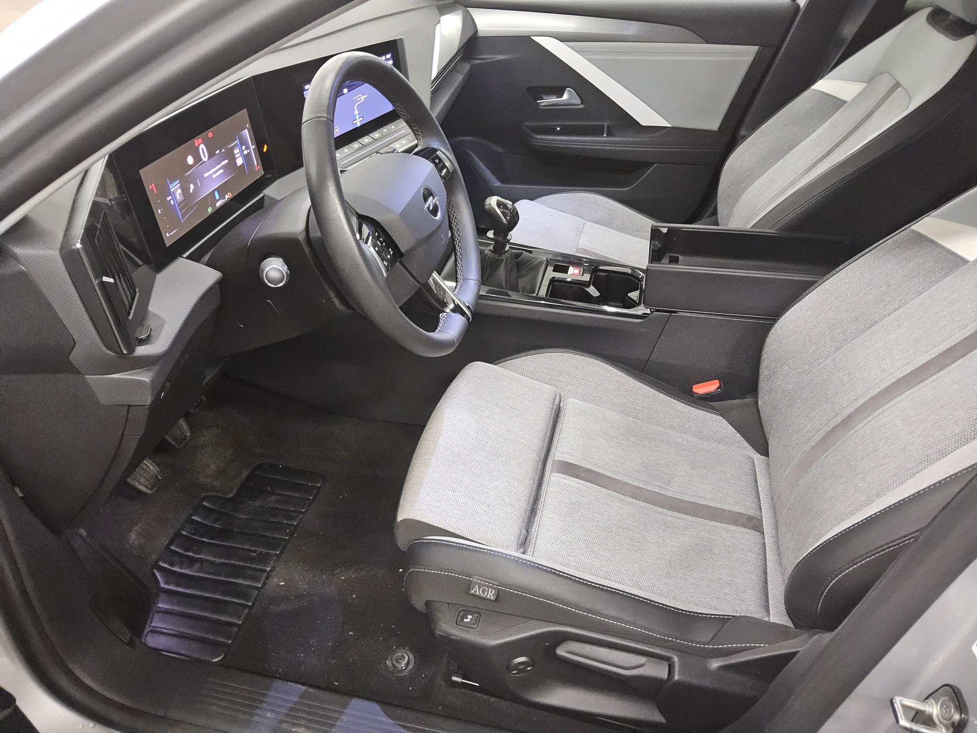 Opel Astra ST 1.5 D Edition T-Leder Navi LED 9