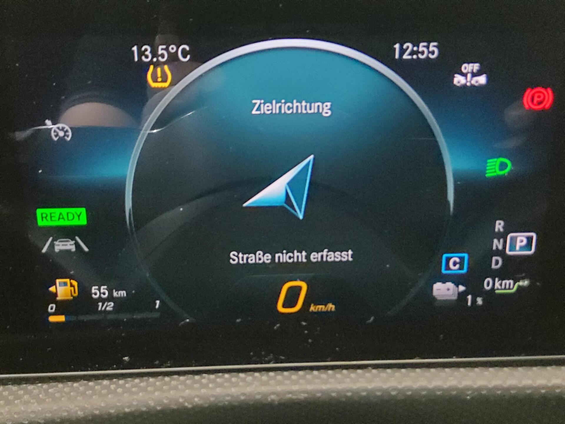 Mercedes-Benz CLA 250 Shooting Brake e Progressive Navi LED 8