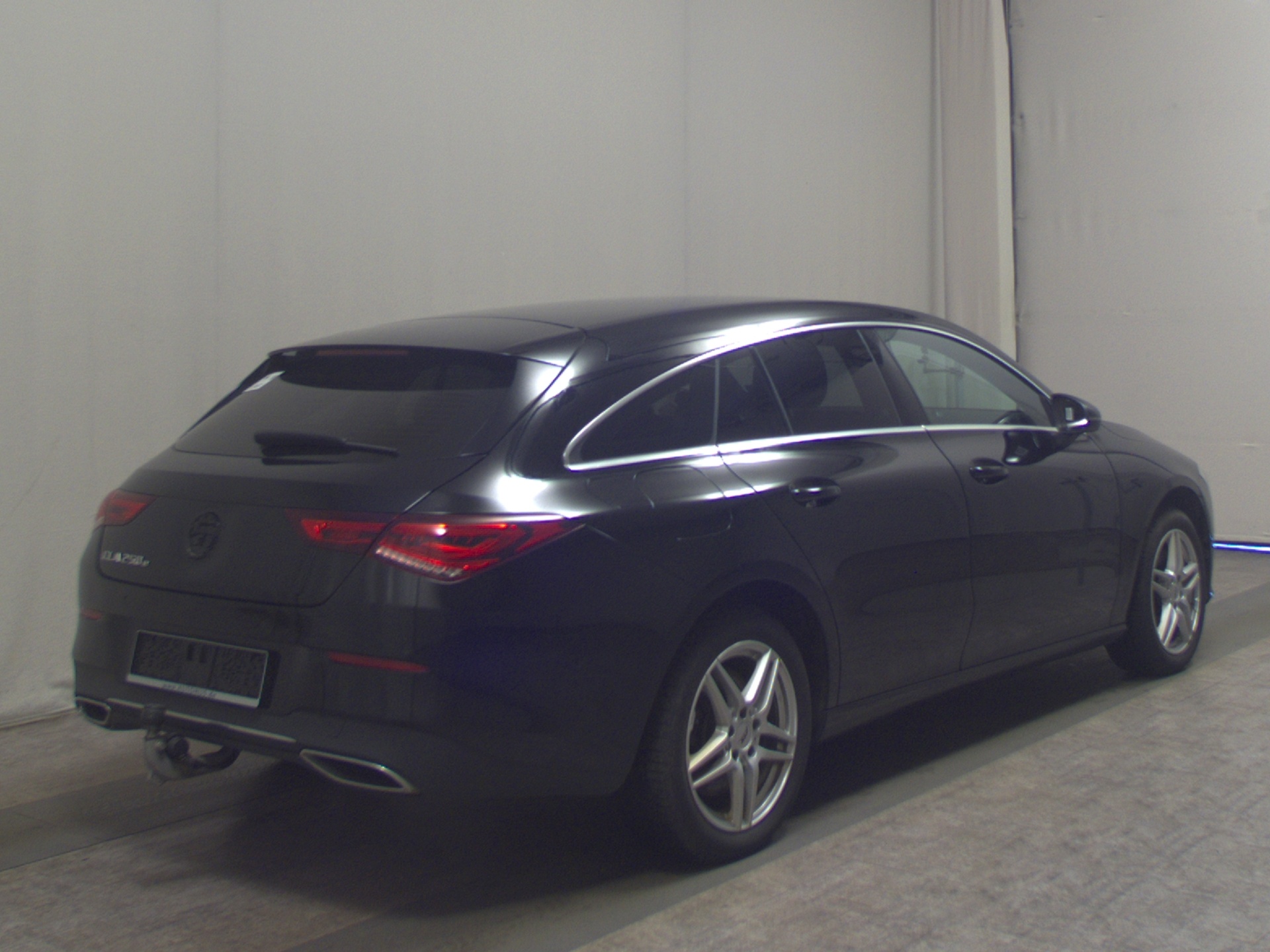 Mercedes-Benz CLA 250 Shooting Brake e Progressive Navi LED 4