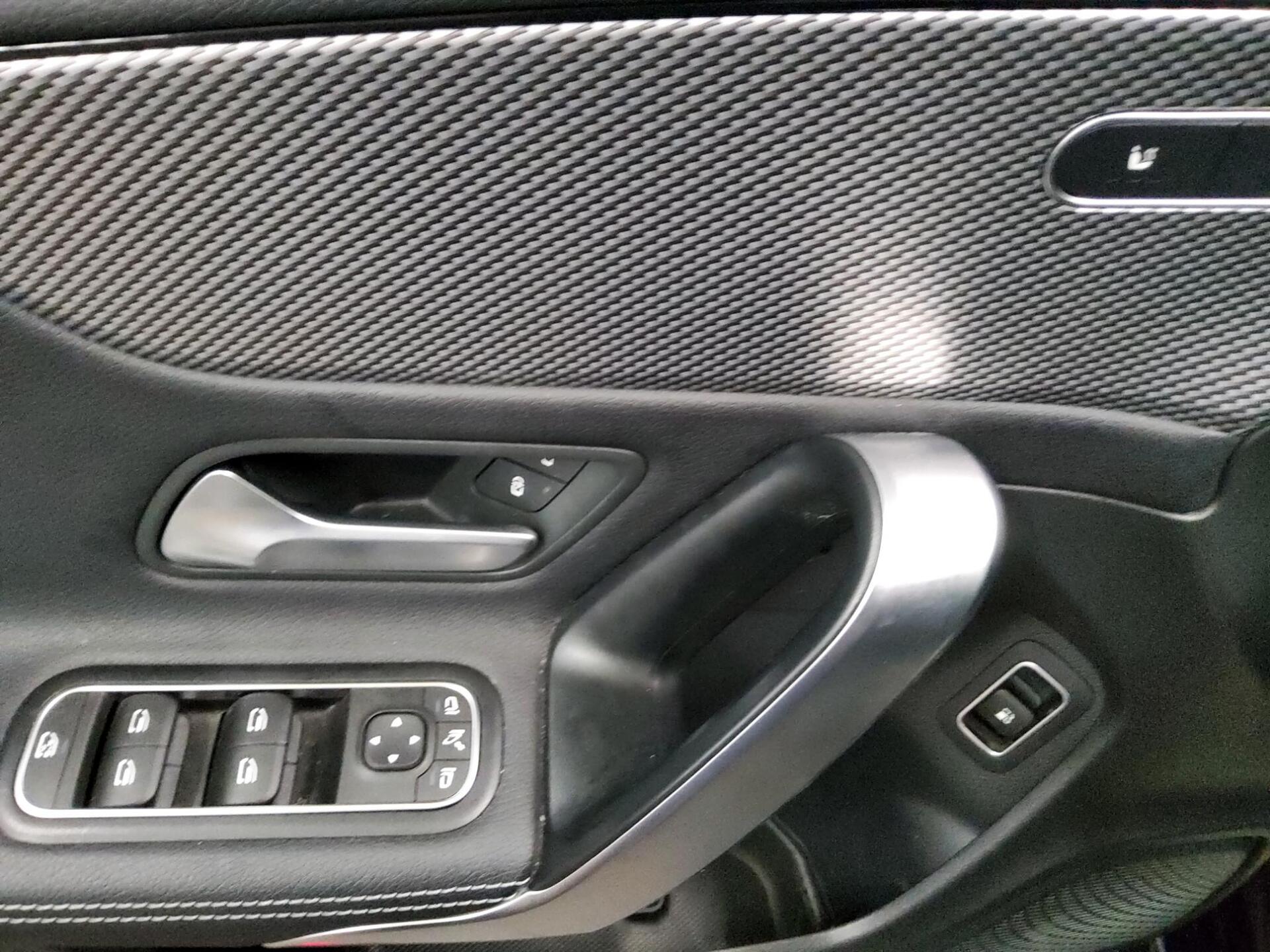 Mercedes-Benz CLA 250 Shooting Brake e Progressive Navi LED 10