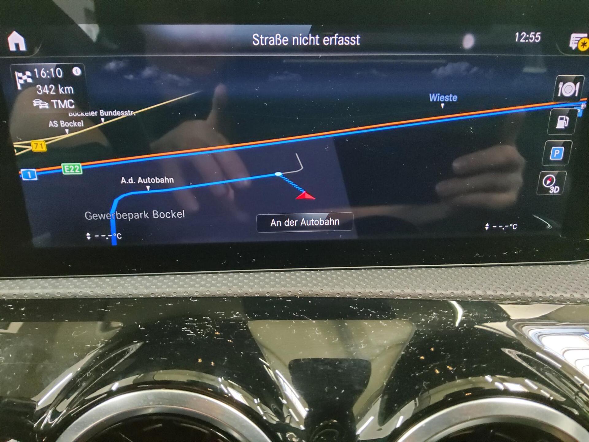 Mercedes-Benz CLA 250 Shooting Brake e Progressive Navi LED 7