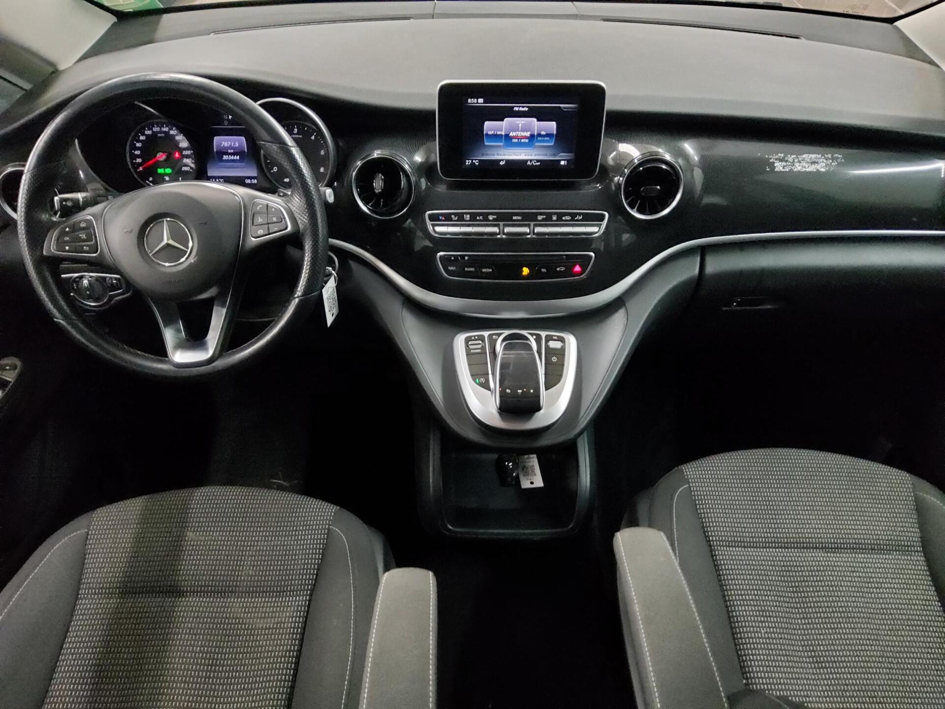 Mercedes-Benz V 250 d lang 8-Sitzer Navi Shz Bluetooth 5