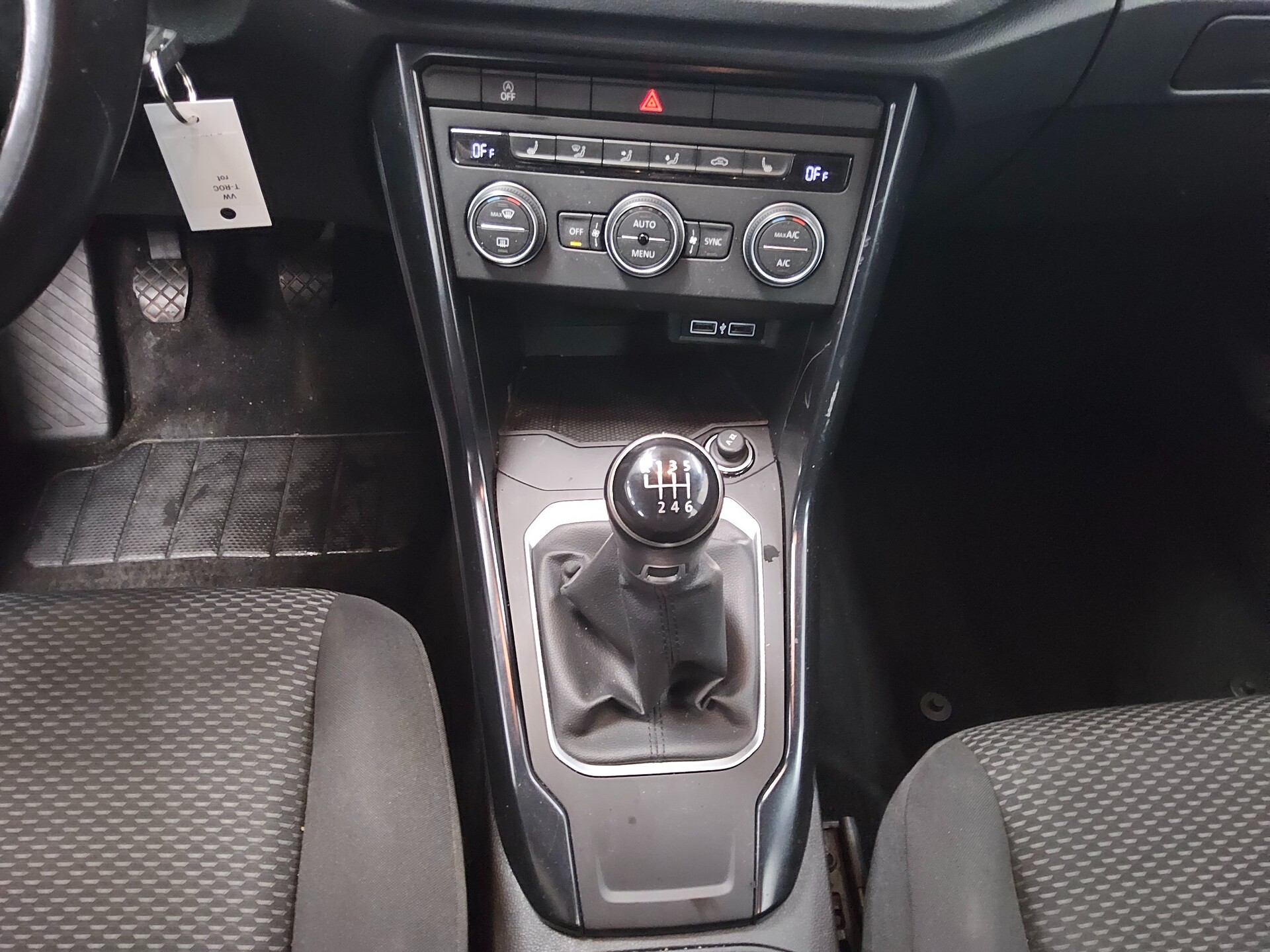 Volkswagen T-Roc 1.6 TDI Trendline Navi Shz Bluetooth ACC 6