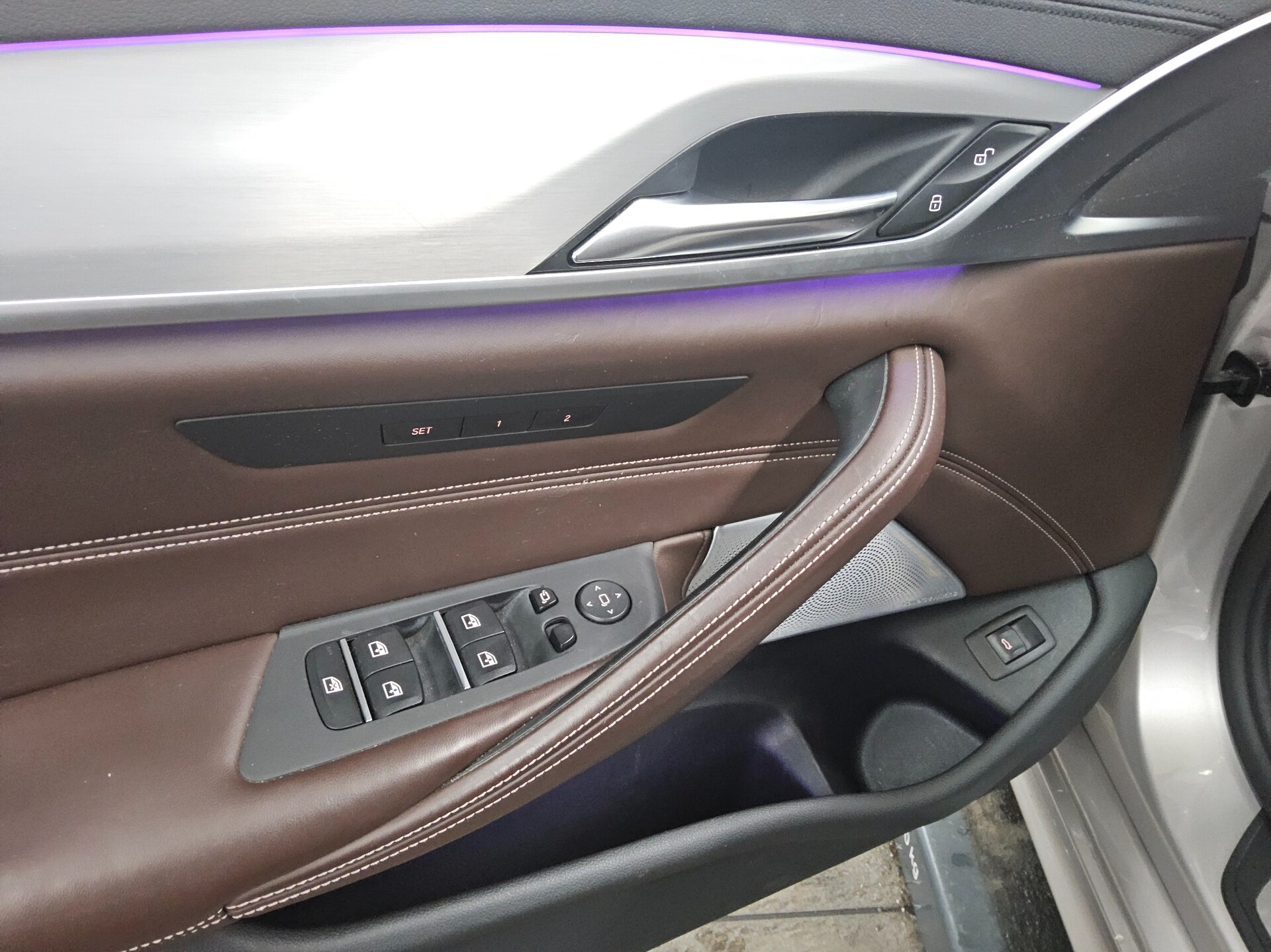 BMW M550 Touring xDr Navi LED Leder HuD Bowers Pano 10