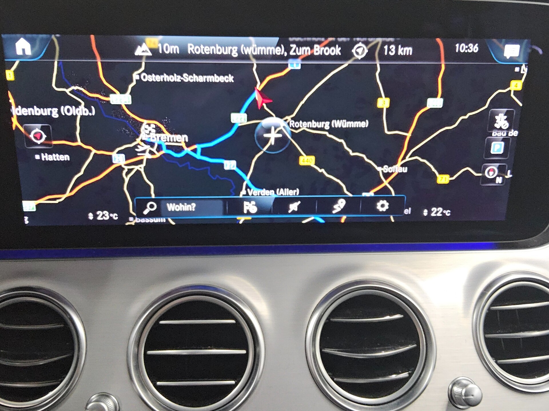 Mercedes-Benz E 300 T de Avantgarde Navi Widescr. LED AHK RFK 7