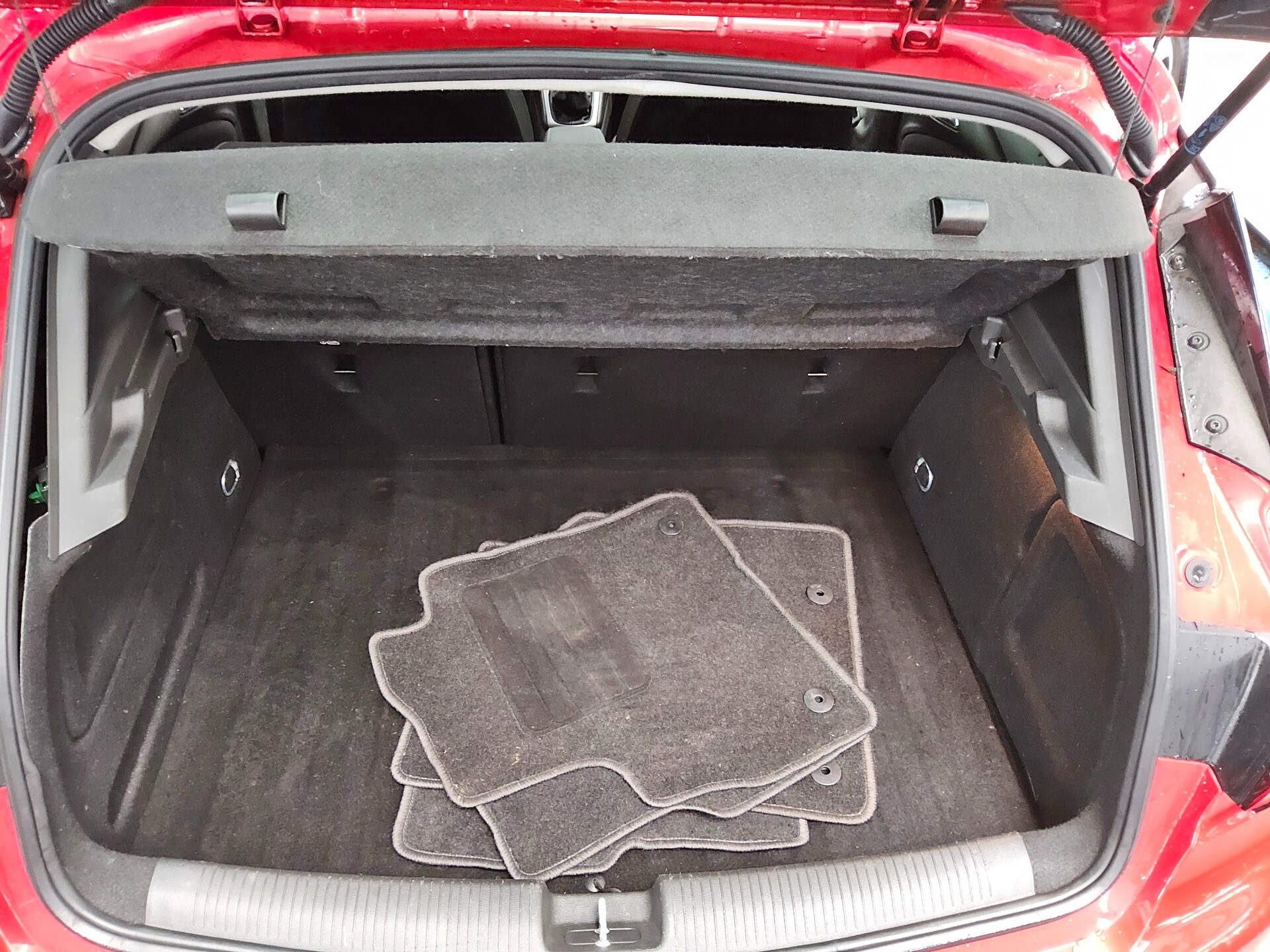 Opel Astra 1.5 D Edition Navi LED Shz AHK RFK 11