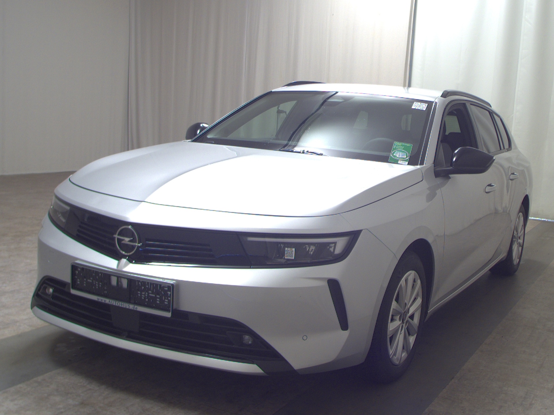 Opel Astra ST 1.2 Turbo Business Elegance Navi DC LED 2