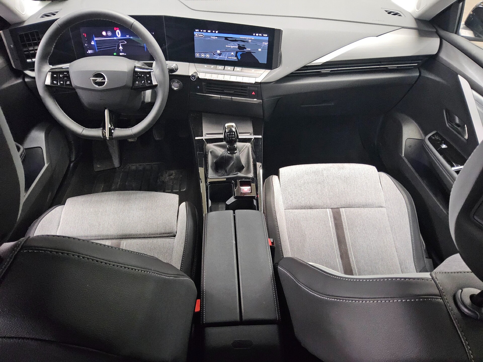 Opel Astra ST 1.2 Turbo Business Elegance Navi DC LED 5