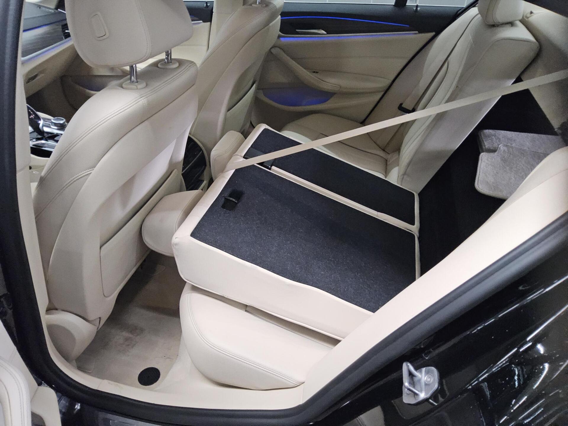 BMW 530e Luxury-Line Leder Navi HuD LED RfK ACC 13