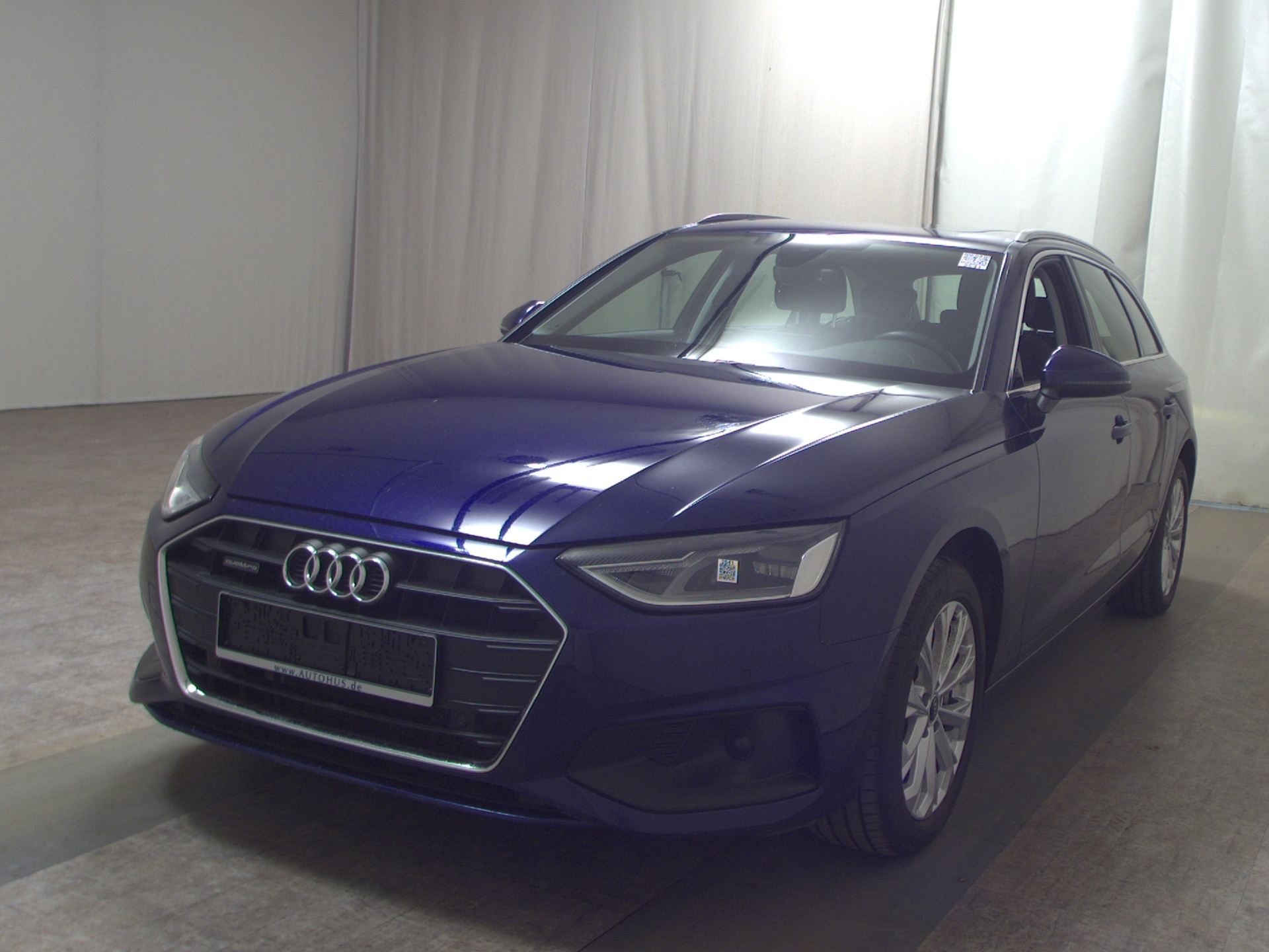 Audi A4 Avant 40 TDI Qu. Navi LED RFK Pano 2