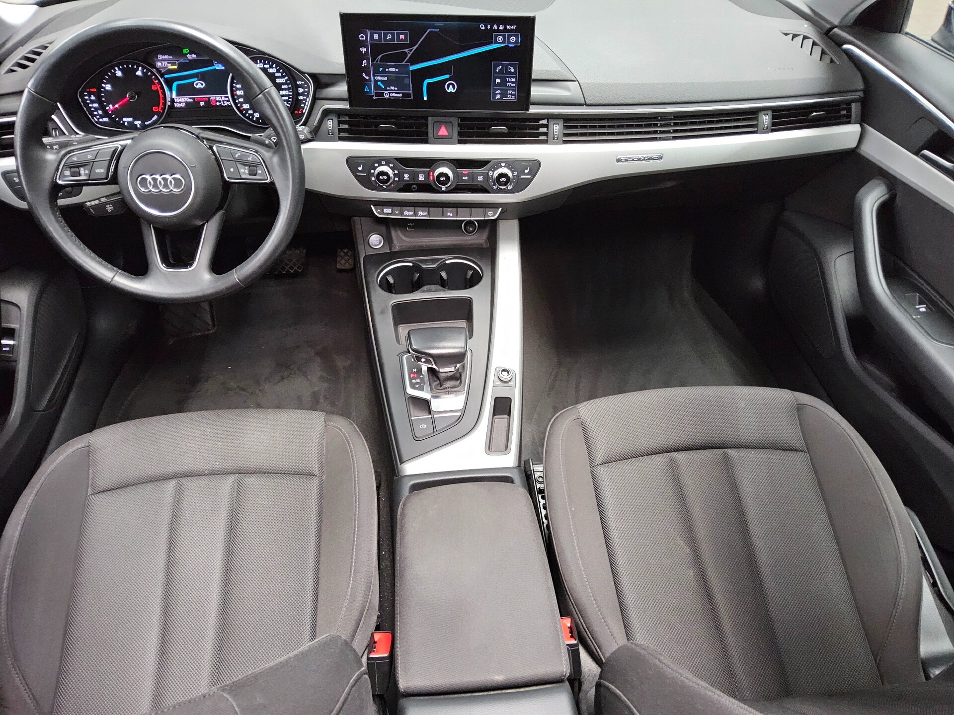 Audi A4 Avant 40 TDI Qu. Navi LED RFK Pano 5