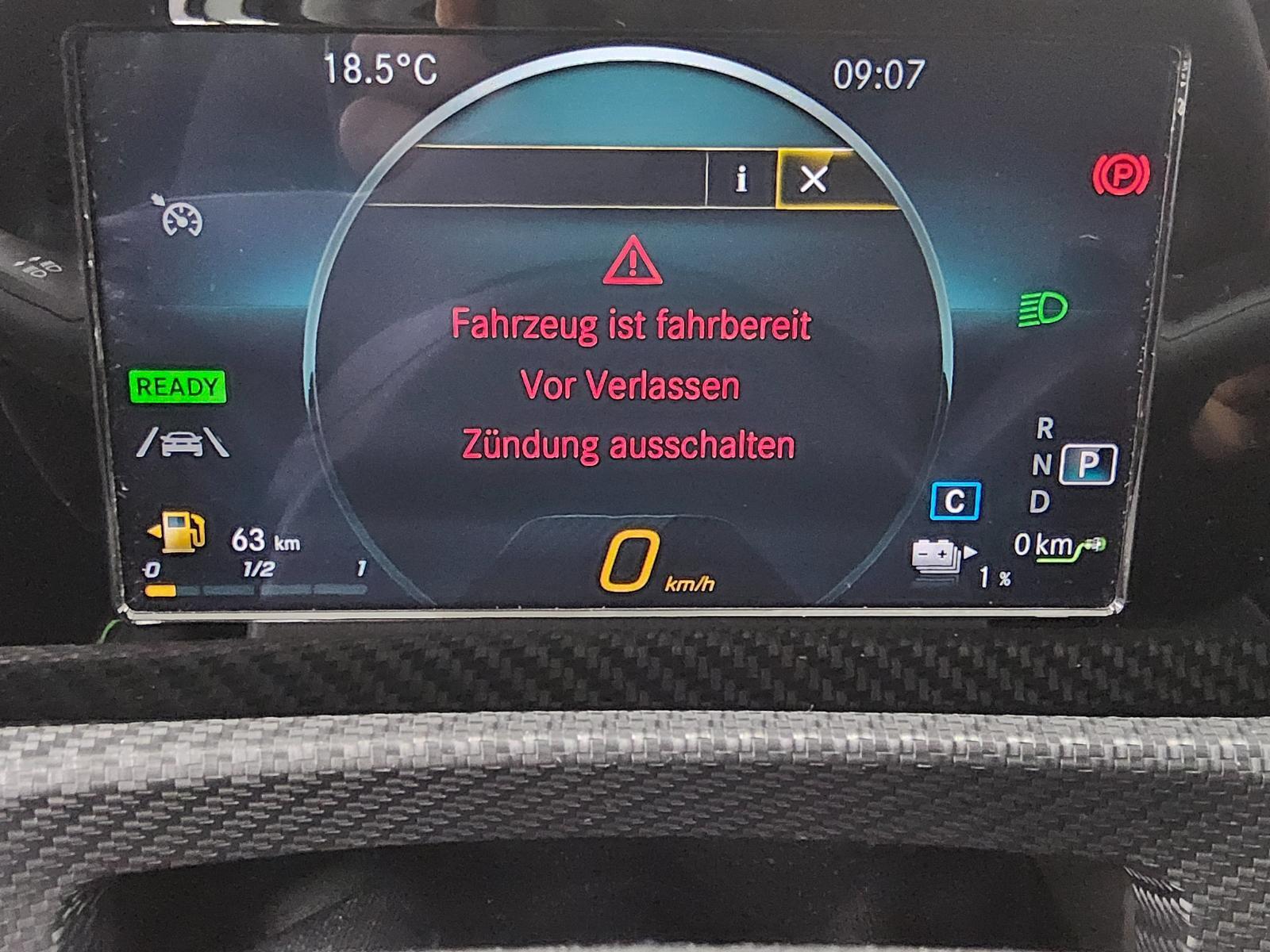 Mercedes-Benz A 250 e Navi LED PDC Shz 8