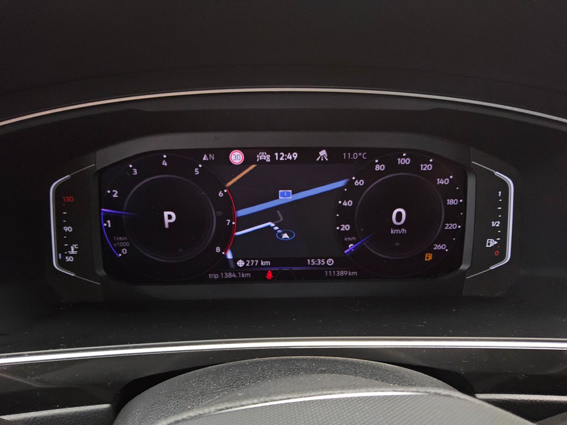 Volkswagen Tiguan 1.5 TSI Move AHK Navi DC Matrix RfK ACC 8