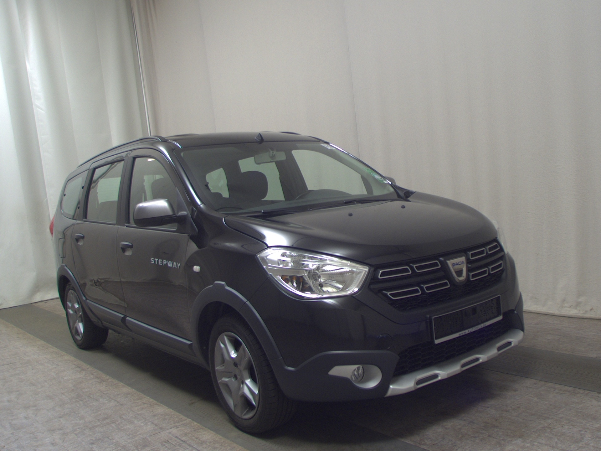 Dacia Lodgy 1.3 TCe 7-Sitze Navi BT SHZ 3