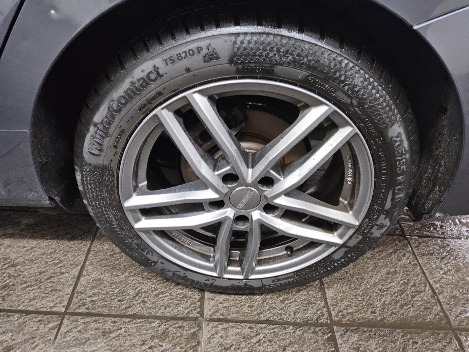 Skoda Octavia Kombi 2.0 TDI Style Navi LED vc ACC AHK 11