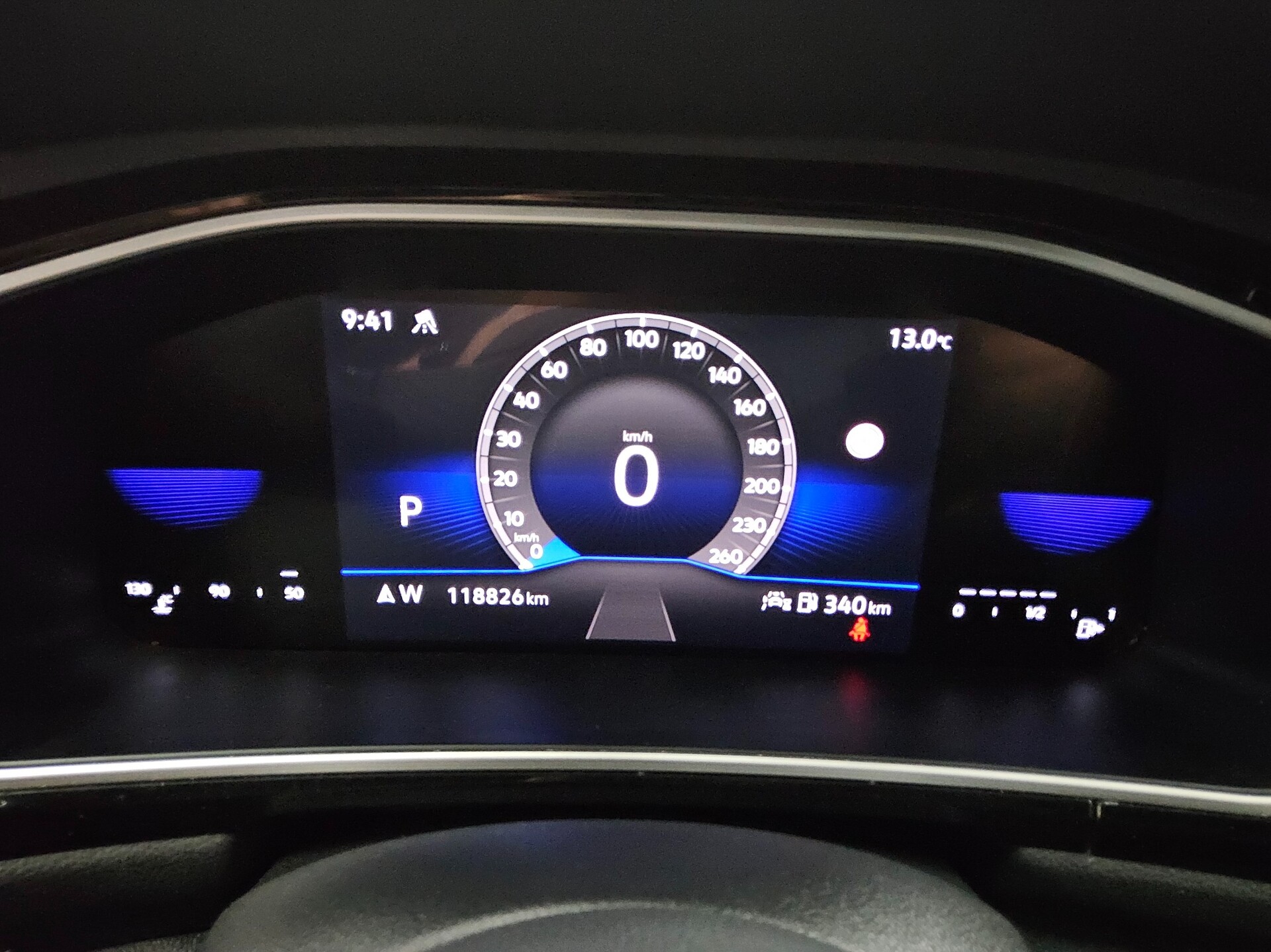 Volkswagen T-Roc 2.0 TSI 4M R-Line Navi Matrix ACC RfK AHK 7