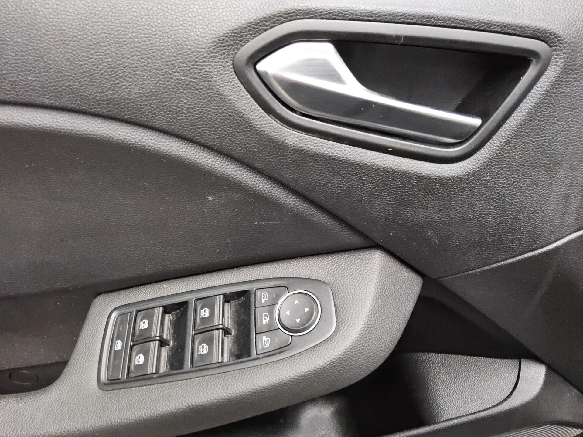 Renault Clio 0.9 TCe Business Ed. Navi LED Shz PDC Tempo 9