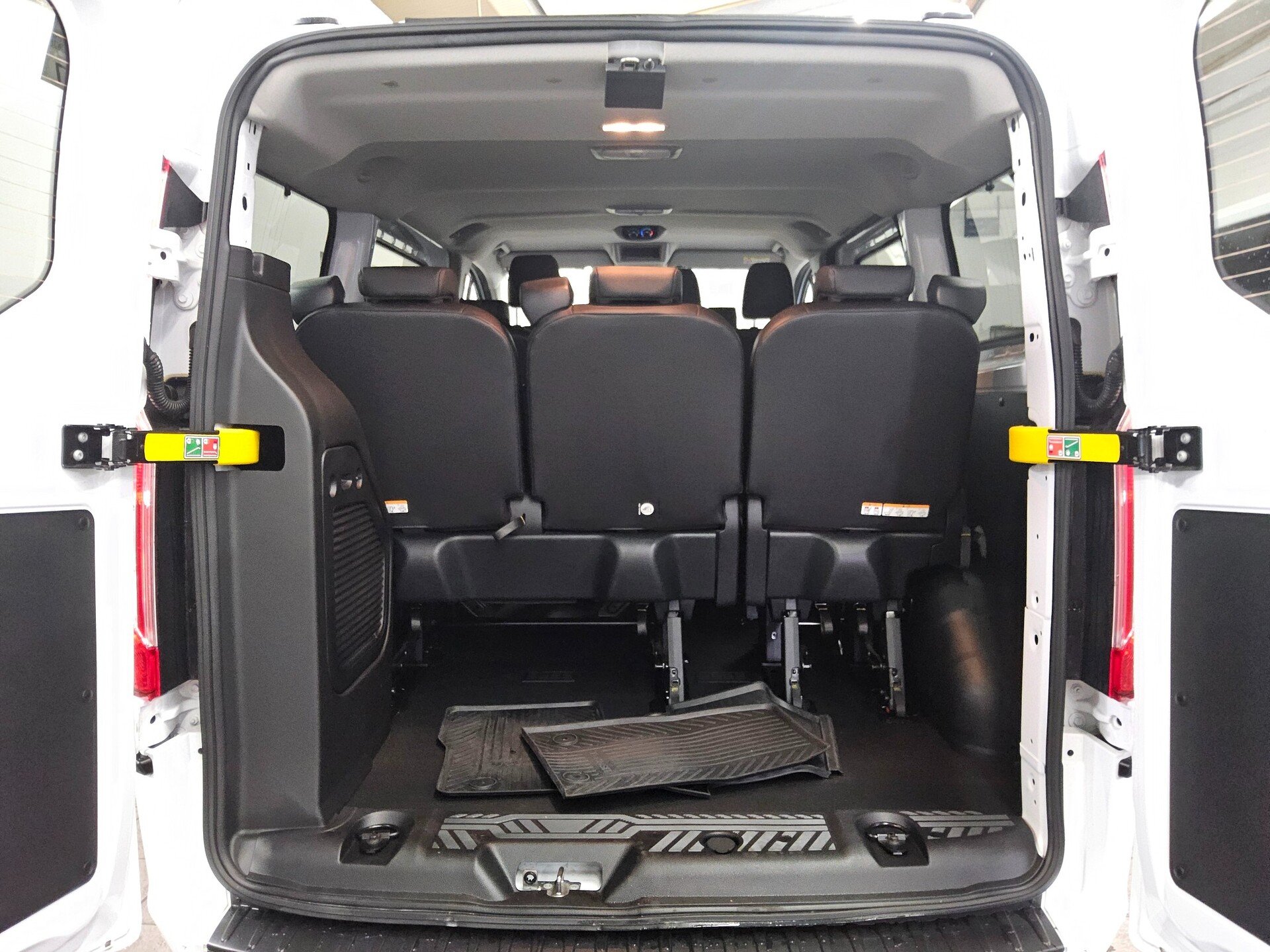 Ford Transit Custom 2.0 TDCi Trend Leder L1 9-Sitze 11