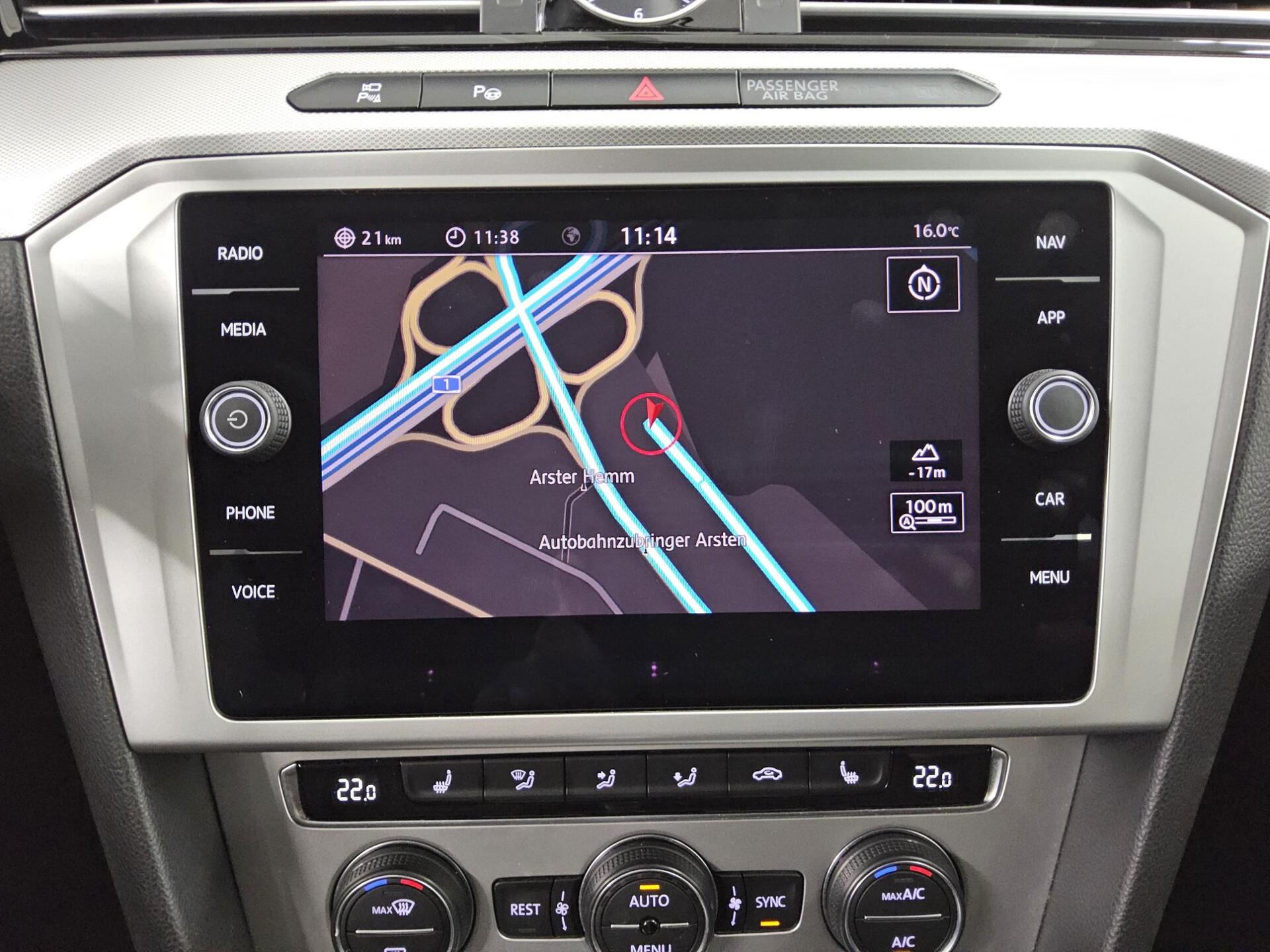 Volkswagen Passat Var. 2.0 TDI Comf. Navi LED AID 360° AHK 7