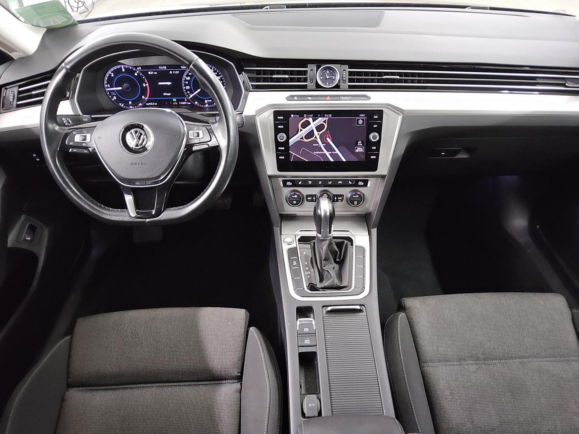 Volkswagen Passat Var. 2.0 TDI Comf. Navi LED AID 360° AHK 5