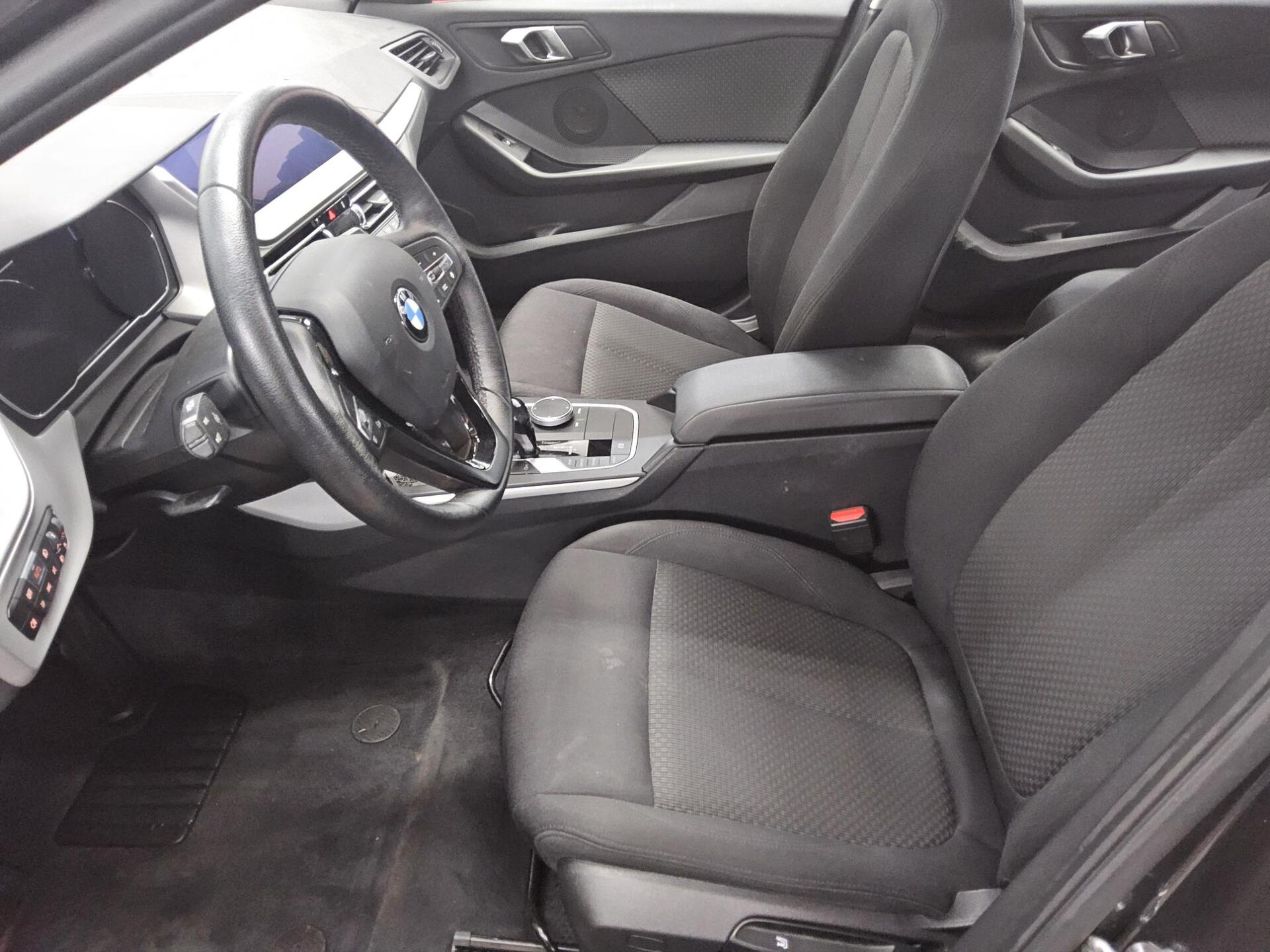 BMW 118iA Navi Shz DAB 7