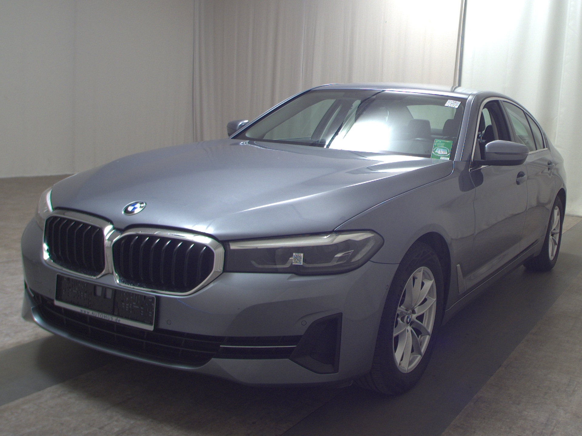 BMW 520dA xDr Leder Navi LC Prof. LED RfK 2