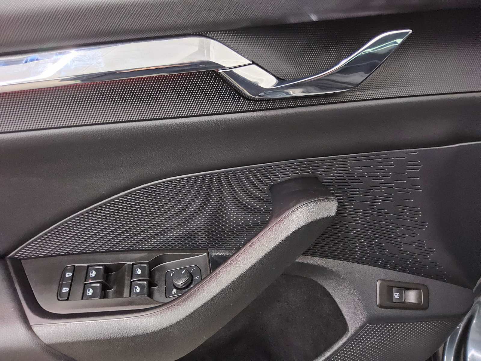 Skoda Octavia Kombi 1.4 TSI iV Style Navi vc LED RfK 10