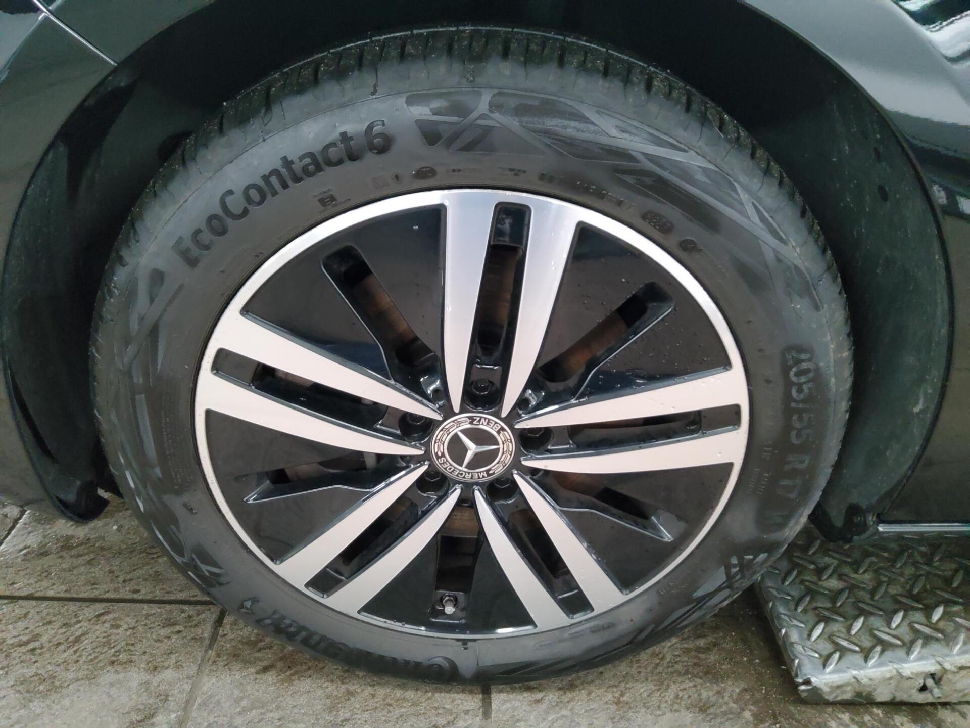 Mercedes-Benz A 250 e Progressive Leder Navi MB-LED Pano 11