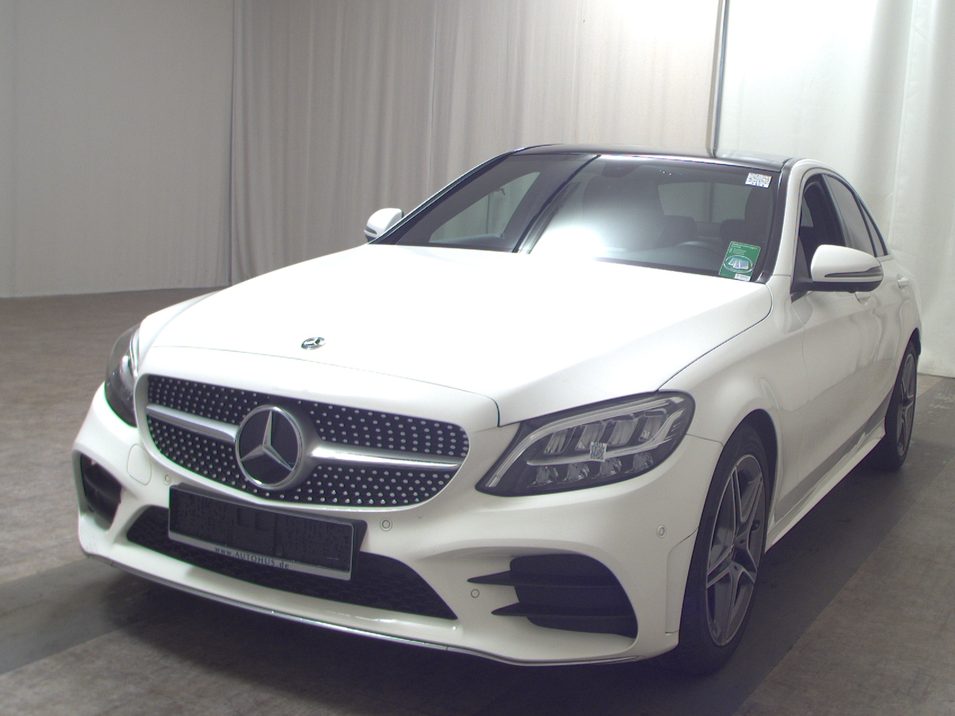 Mercedes-Benz C 200 d AMG-Line Navi Panorama LED Kamera 360° 2