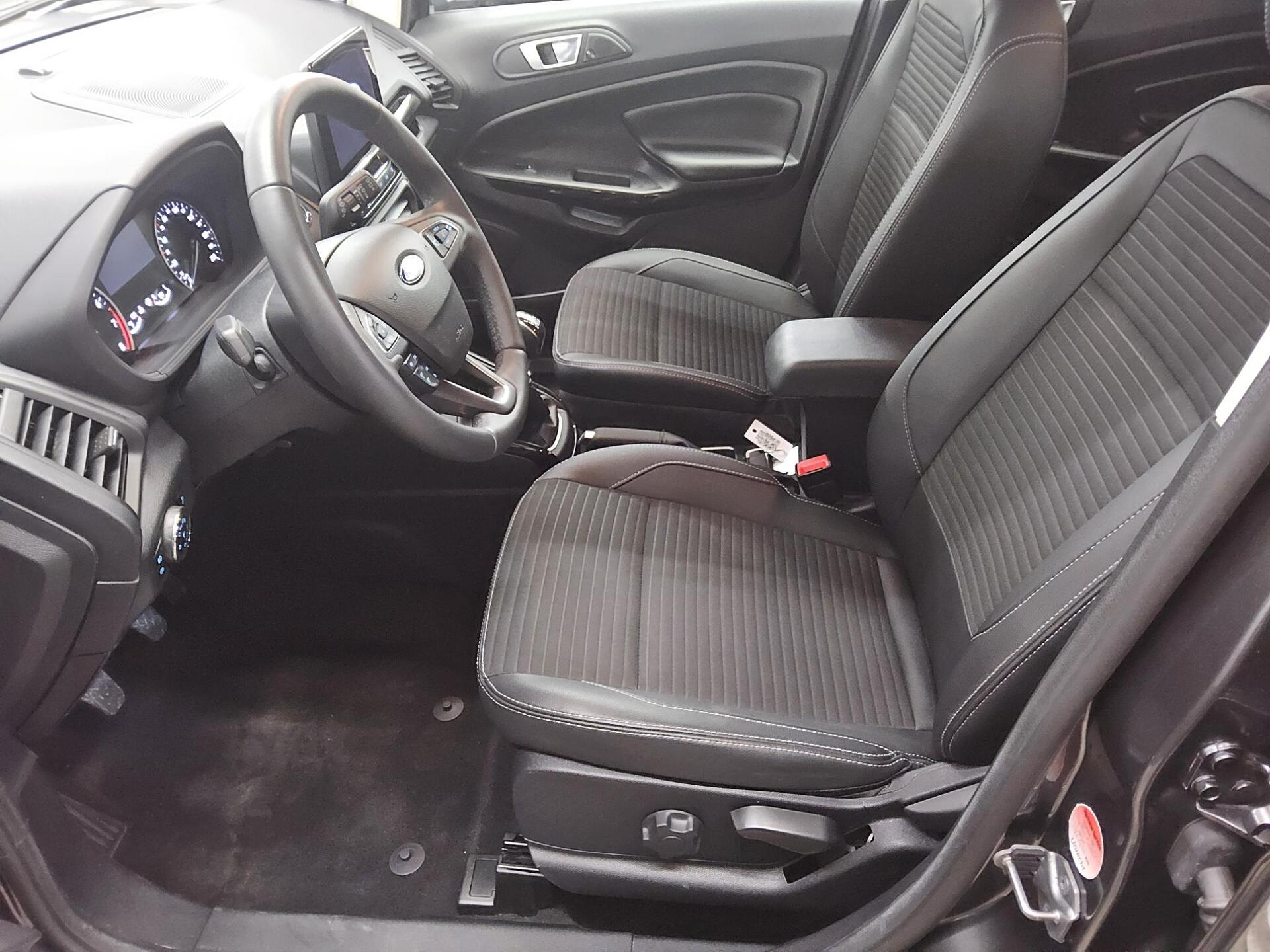 Ford EcoSport 1.0 EB Titanium Navi LED T-Leder PDC 8