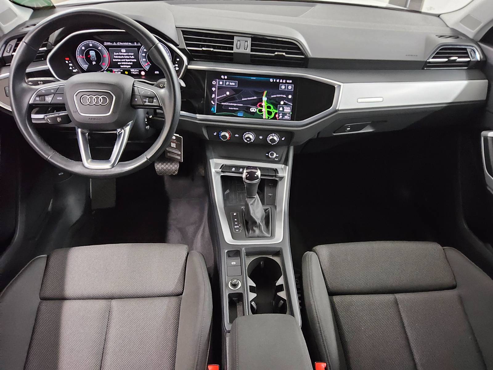 Audi Q3 35 TDI Navi LED vc+ AHK Sportsitze PDC SHZ 5