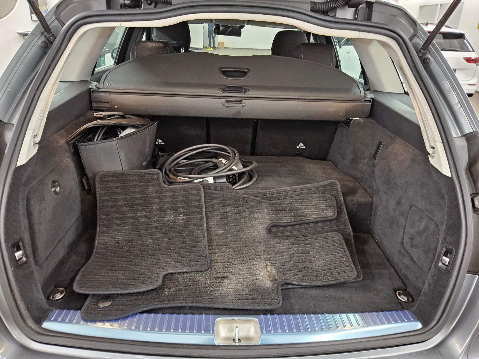 Mercedes-Benz C 300 T de Avantgarde Navi LED AHK PDC SHZ RfK 12